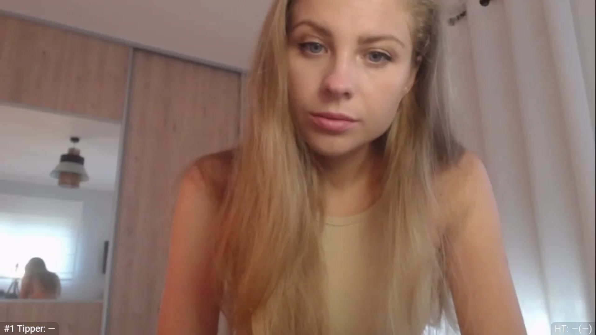 Gallery image thumbnail from ImKeira's myfreecams stream on, 12/23/2022, 14:41 image 9 of 20