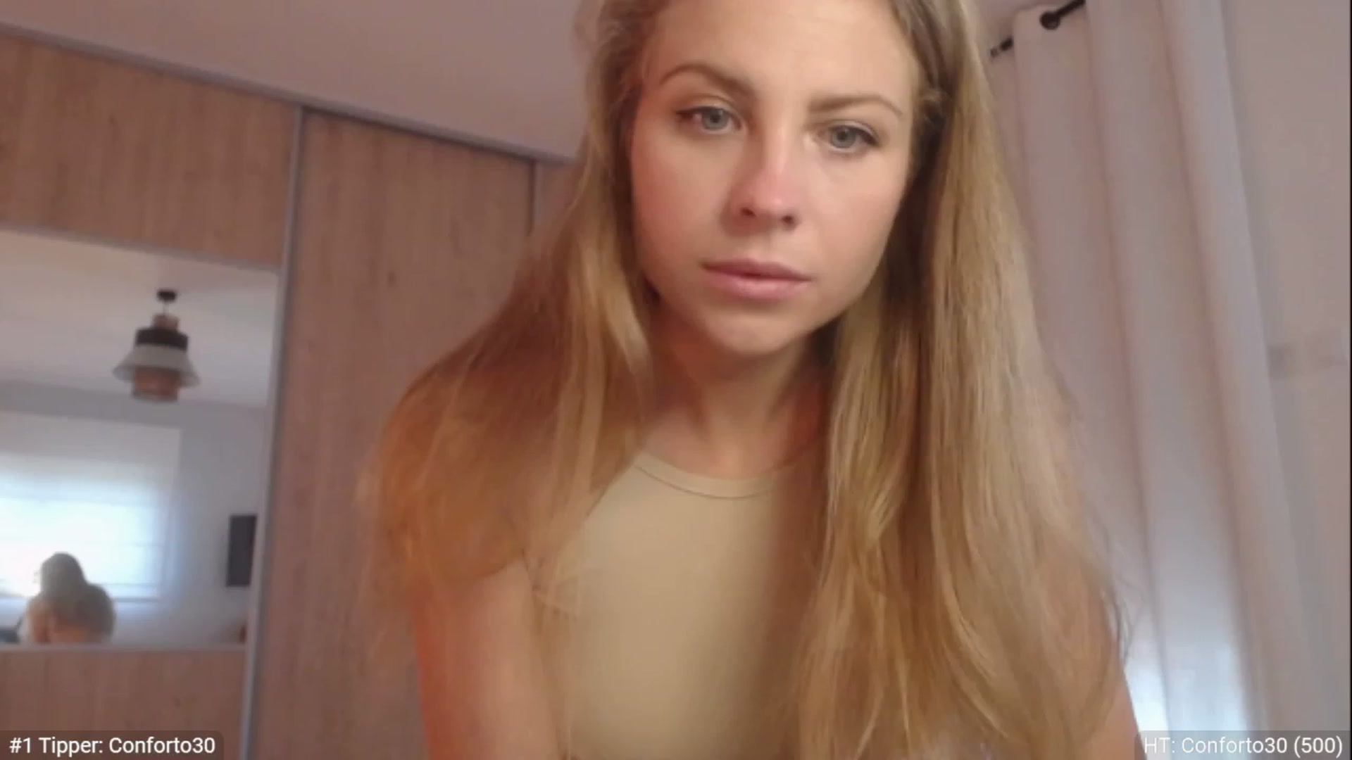 Gallery image thumbnail from ImKeira's myfreecams stream on, 12/23/2022, 15:33 image 7 of 20