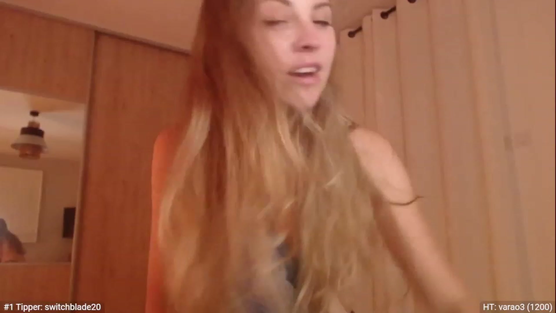 Gallery image thumbnail from ImKeira's myfreecams stream on, 12/27/2022, 19:43 image 2 of 20