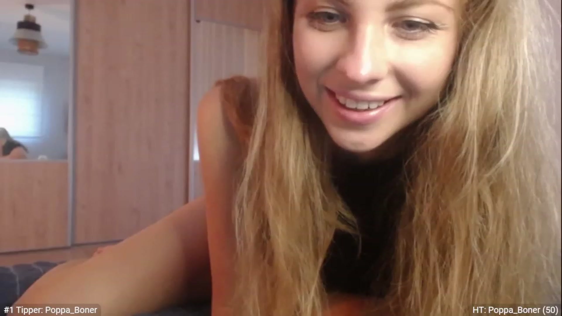 Gallery image thumbnail from ImKeira's myfreecams stream on, 12/30/2022, 15:44 image 17 of 20