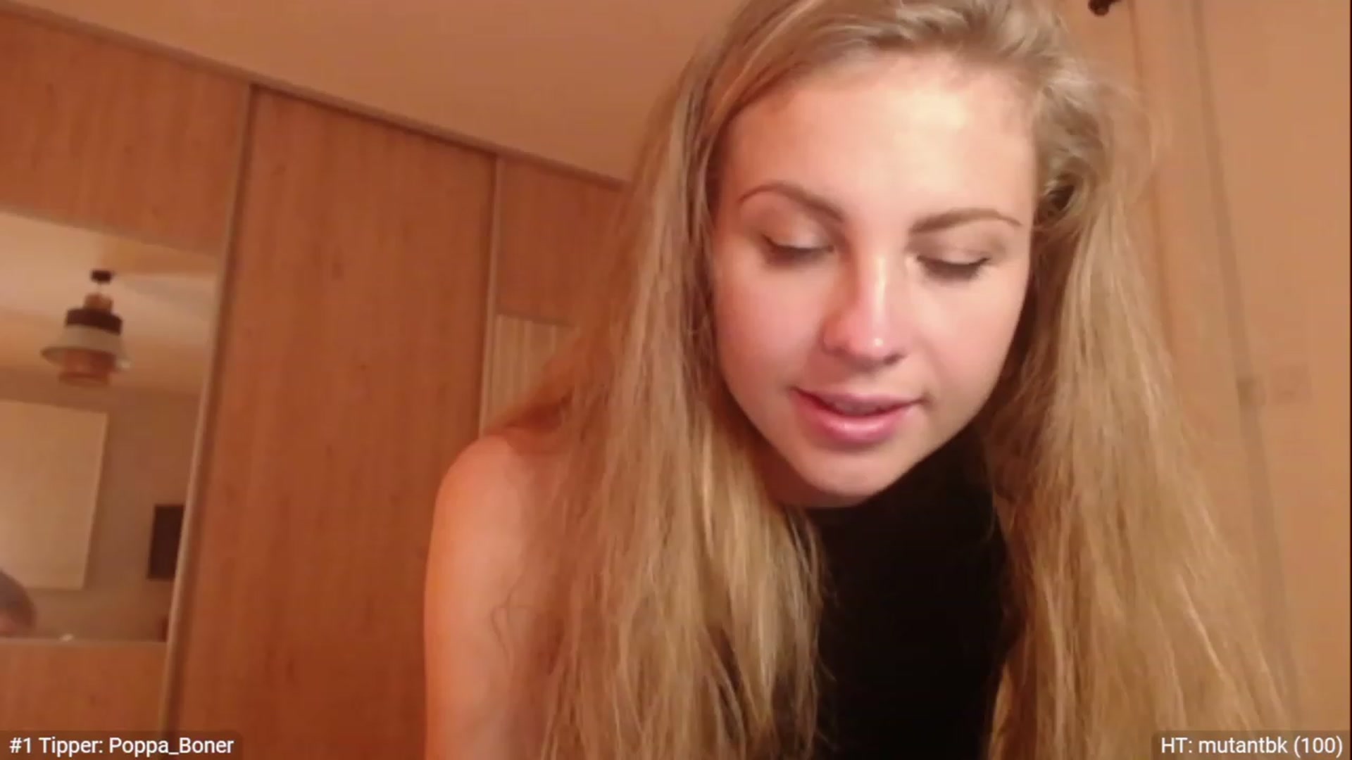 Gallery image thumbnail from ImKeira's myfreecams stream on, 12/30/2022, 17:36 image 2 of 20