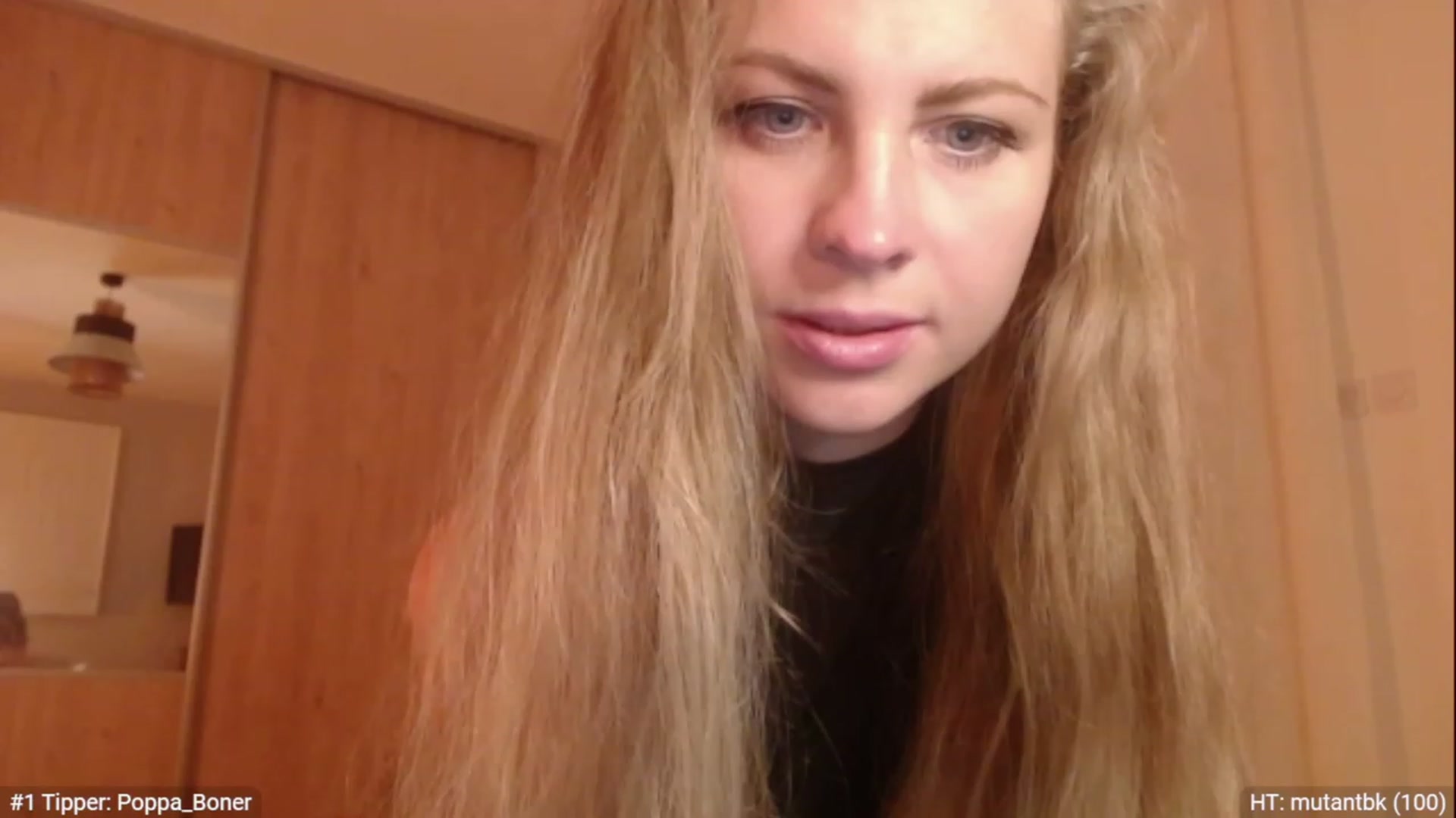 Gallery image thumbnail from ImKeira's myfreecams stream on, 12/30/2022, 17:36 image 11 of 20