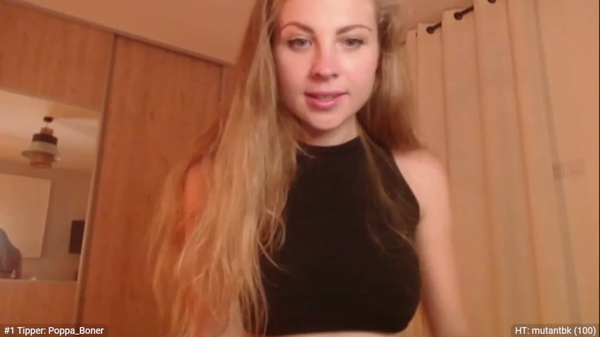 Gallery image thumbnail from ImKeira's myfreecams stream on, 12/30/2022, 17:36 image 9 of 20