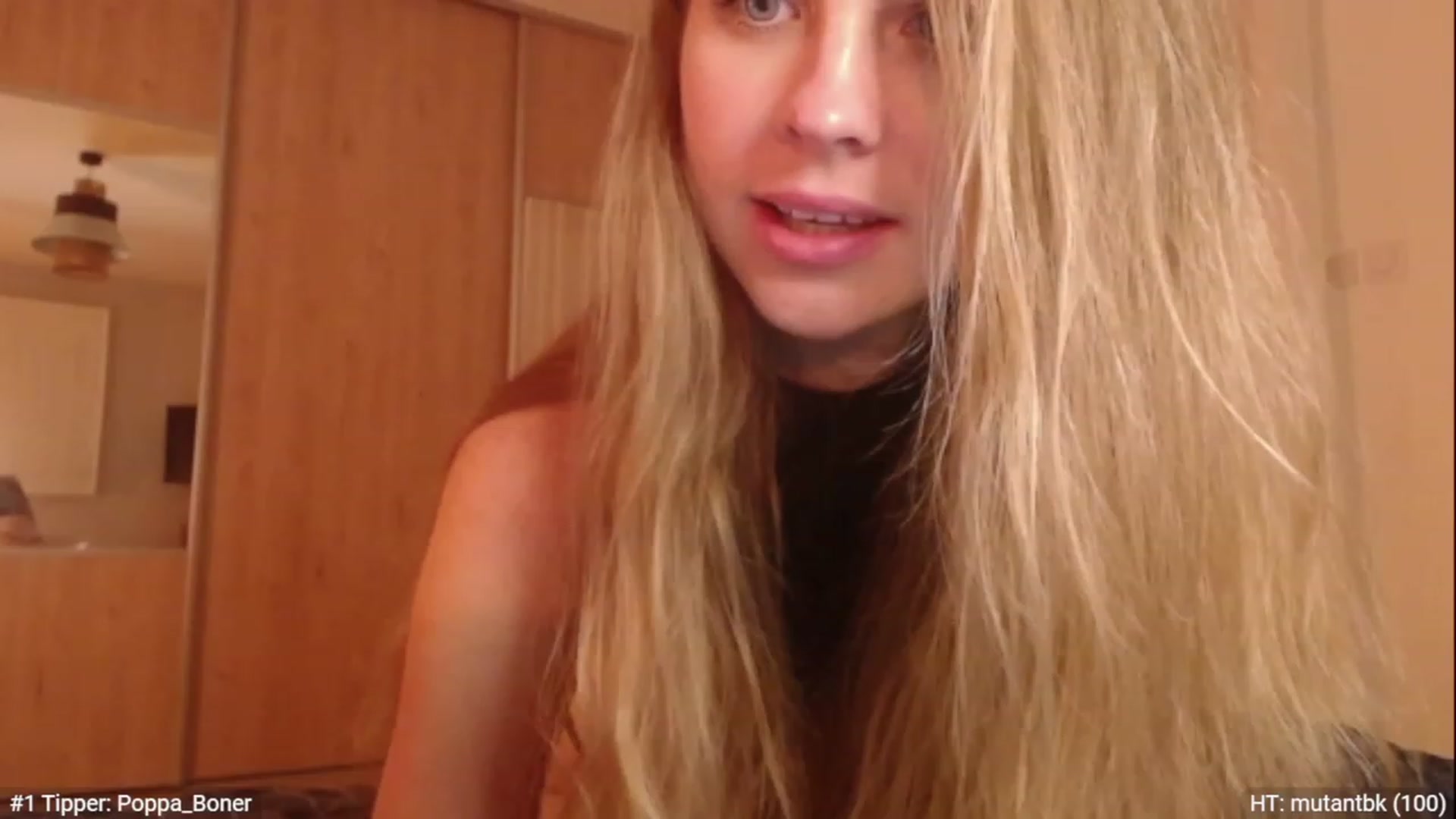 Gallery image thumbnail from ImKeira's myfreecams stream on, 12/30/2022, 18:45 image 1 of 20