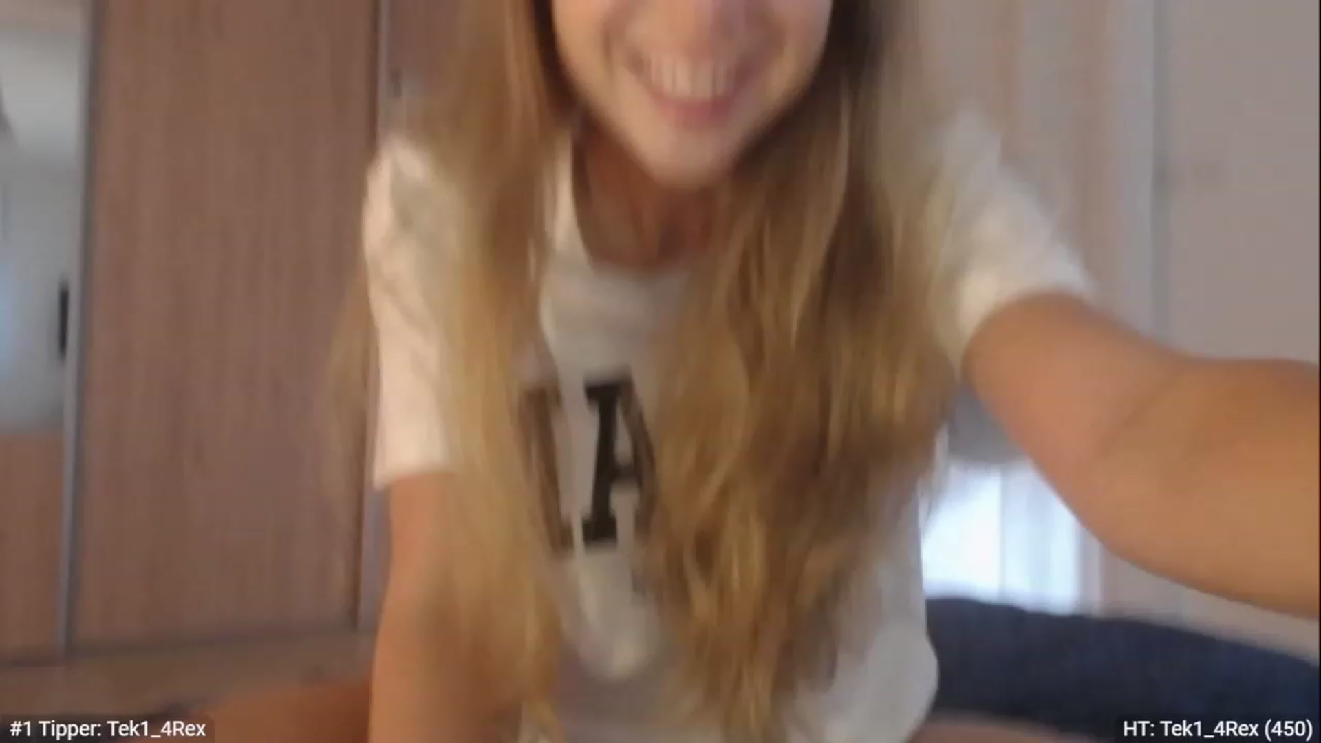 Gallery image thumbnail from ImKeira's myfreecams stream on, 01/02/2023, 15:40 image 13 of 20