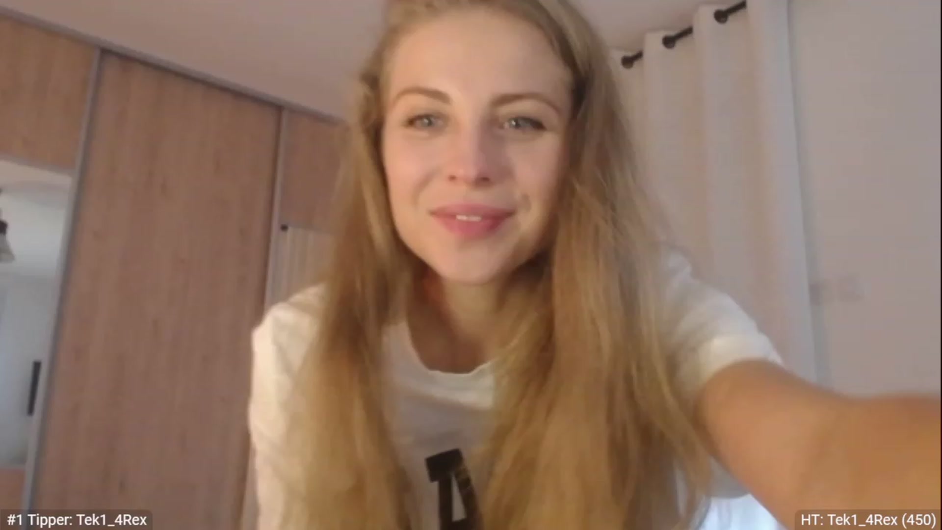 Gallery image thumbnail from ImKeira's myfreecams stream on, 01/02/2023, 15:40 image 18 of 20
