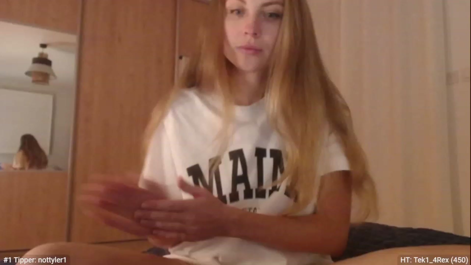Gallery image thumbnail from ImKeira's myfreecams stream on, 01/02/2023, 18:27 image 9 of 20