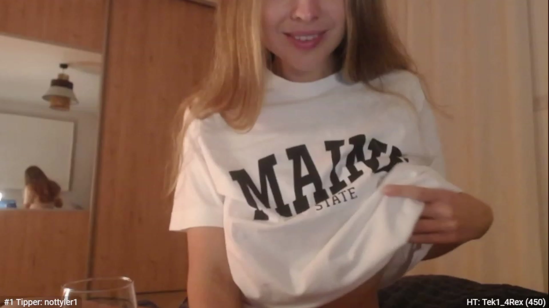 Gallery image thumbnail from ImKeira's myfreecams stream on, 01/02/2023, 18:27 image 20 of 20