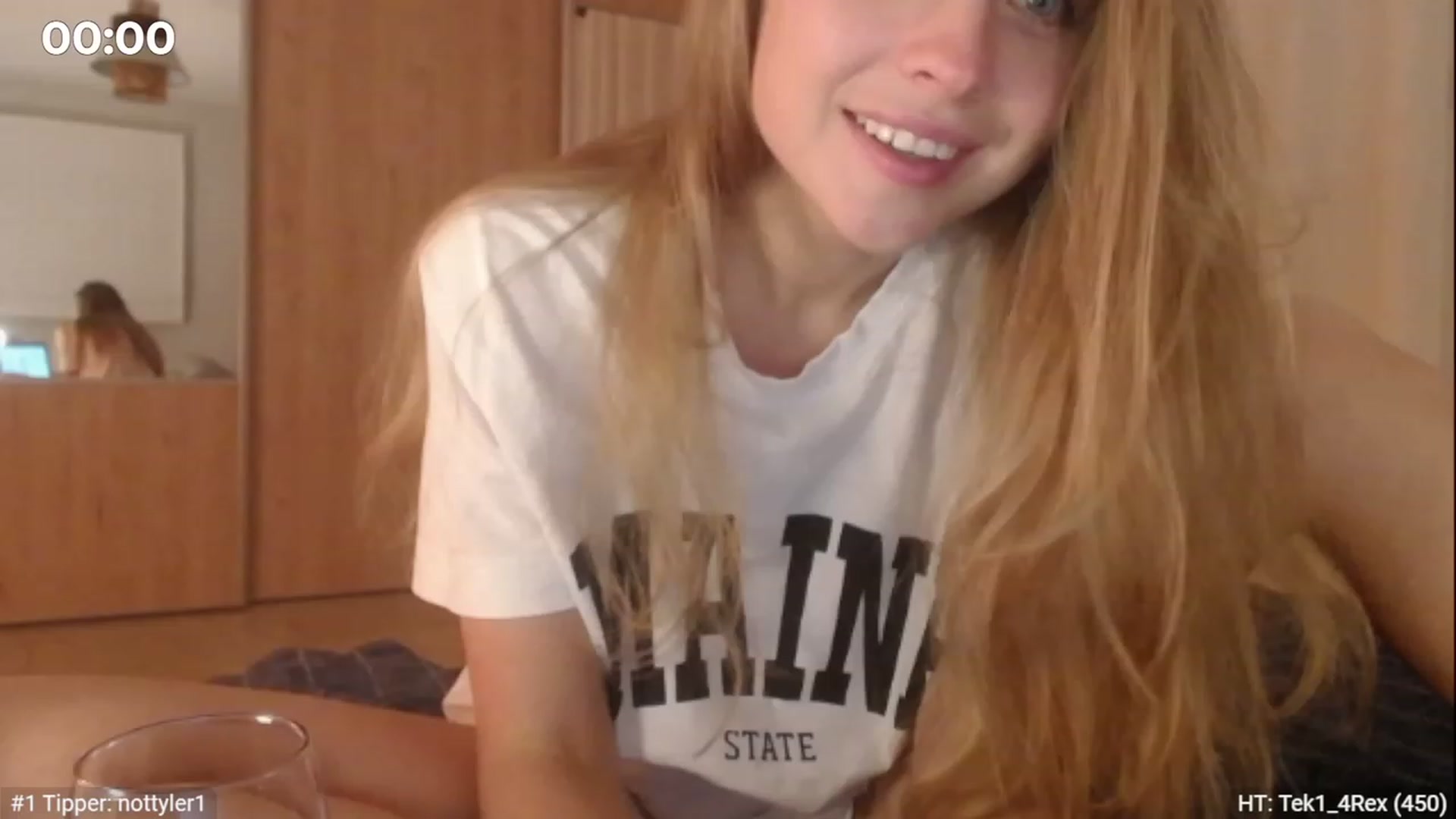 Gallery image thumbnail from ImKeira's myfreecams stream on, 01/02/2023, 19:01 image 17 of 20