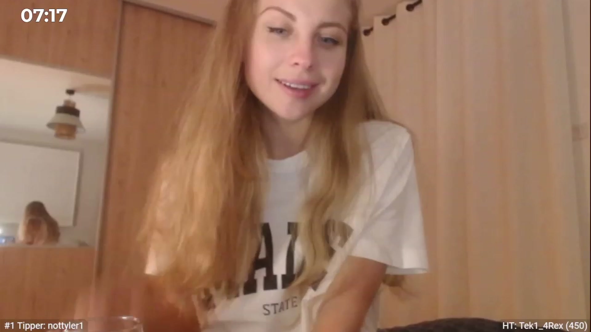 Gallery image thumbnail from ImKeira's myfreecams stream on, 01/02/2023, 19:01 image 9 of 20