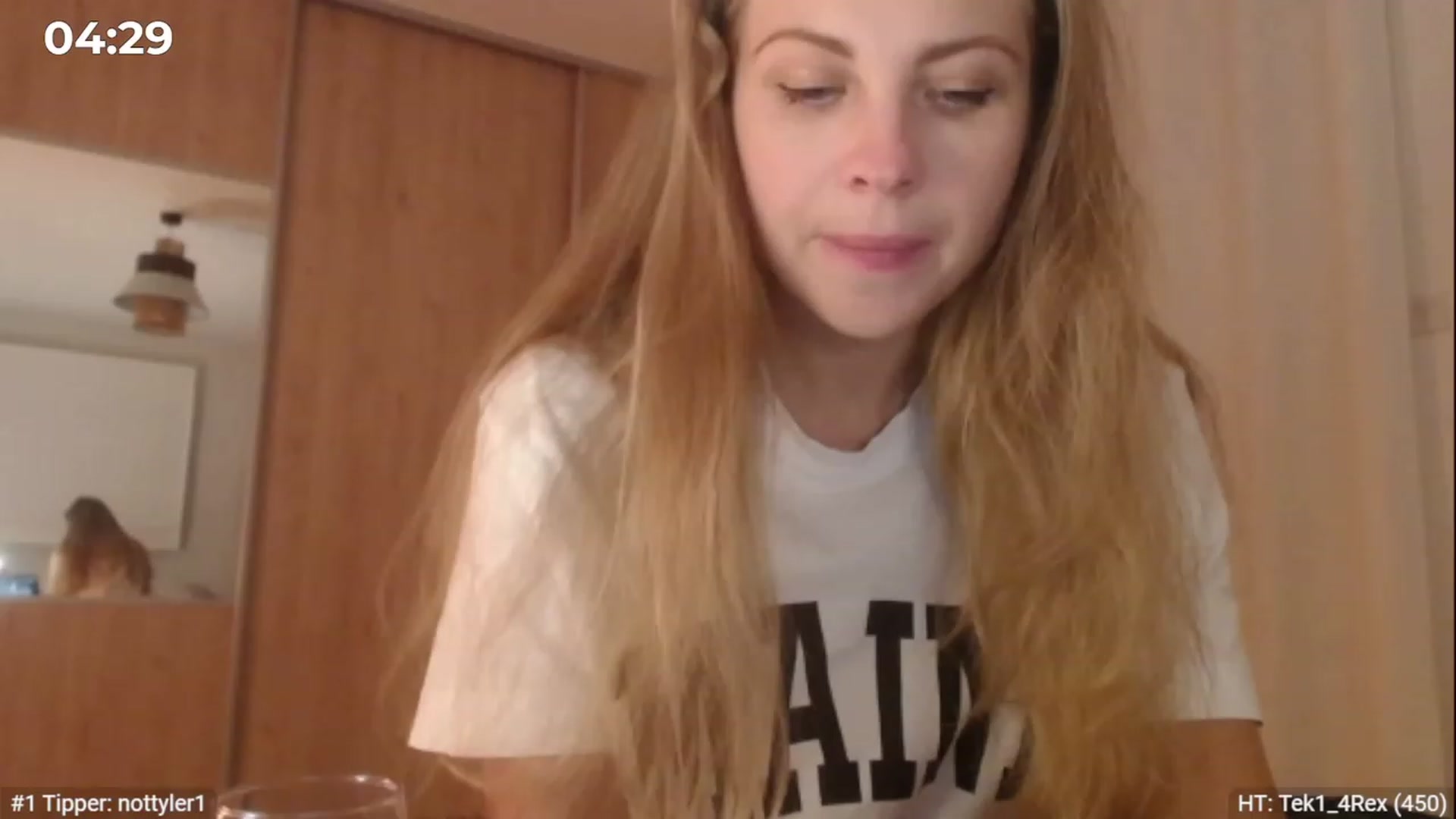 Gallery image thumbnail from ImKeira's myfreecams stream on, 01/02/2023, 19:01 image 12 of 20