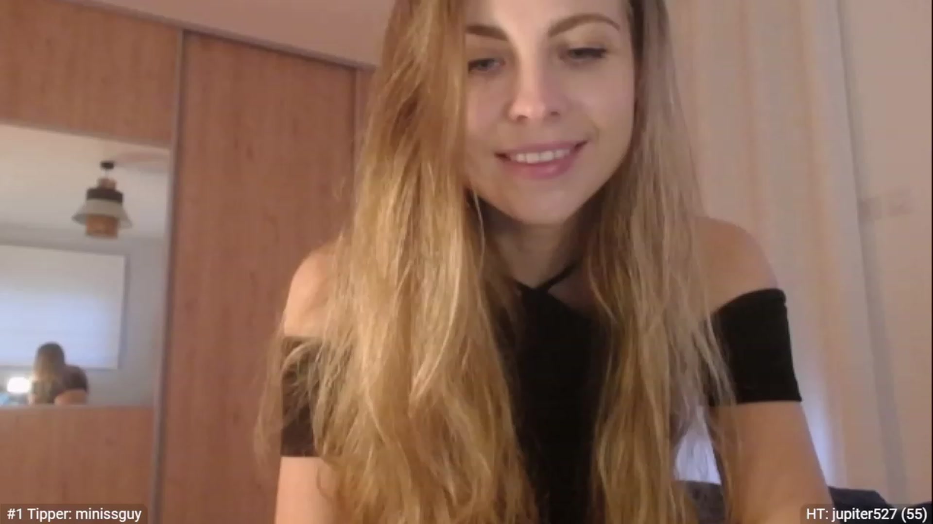 Gallery image thumbnail from ImKeira's myfreecams stream on, 01/03/2023, 17:14 image 9 of 20