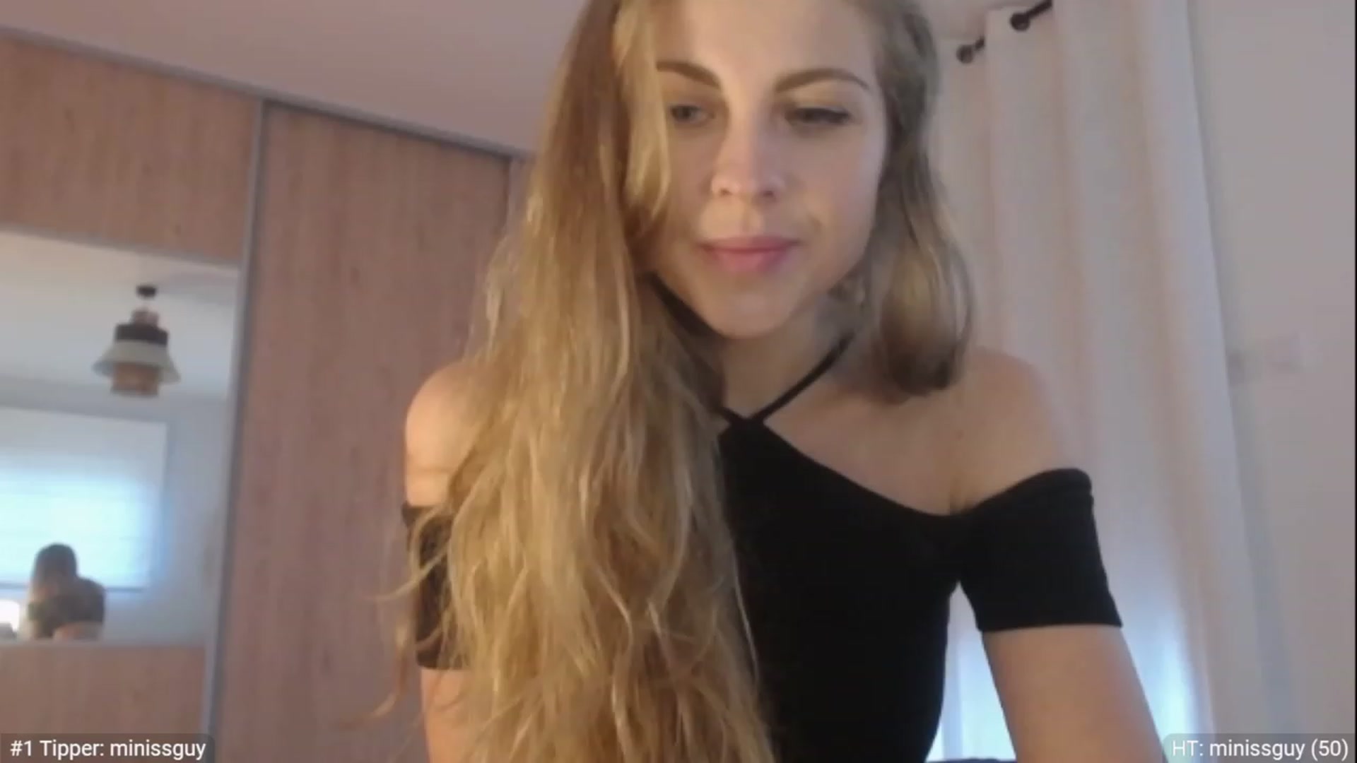 Gallery image thumbnail from ImKeira's myfreecams stream on, 01/03/2023, 17:14 image 3 of 20