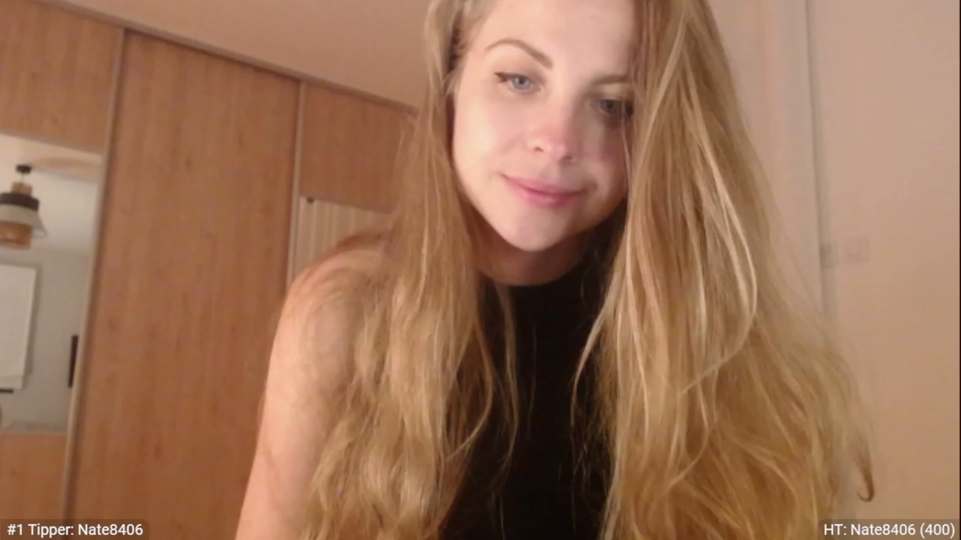 Gallery image thumbnail from ImKeira's myfreecams stream on, 01/06/2023, 18:41 image 3 of 20