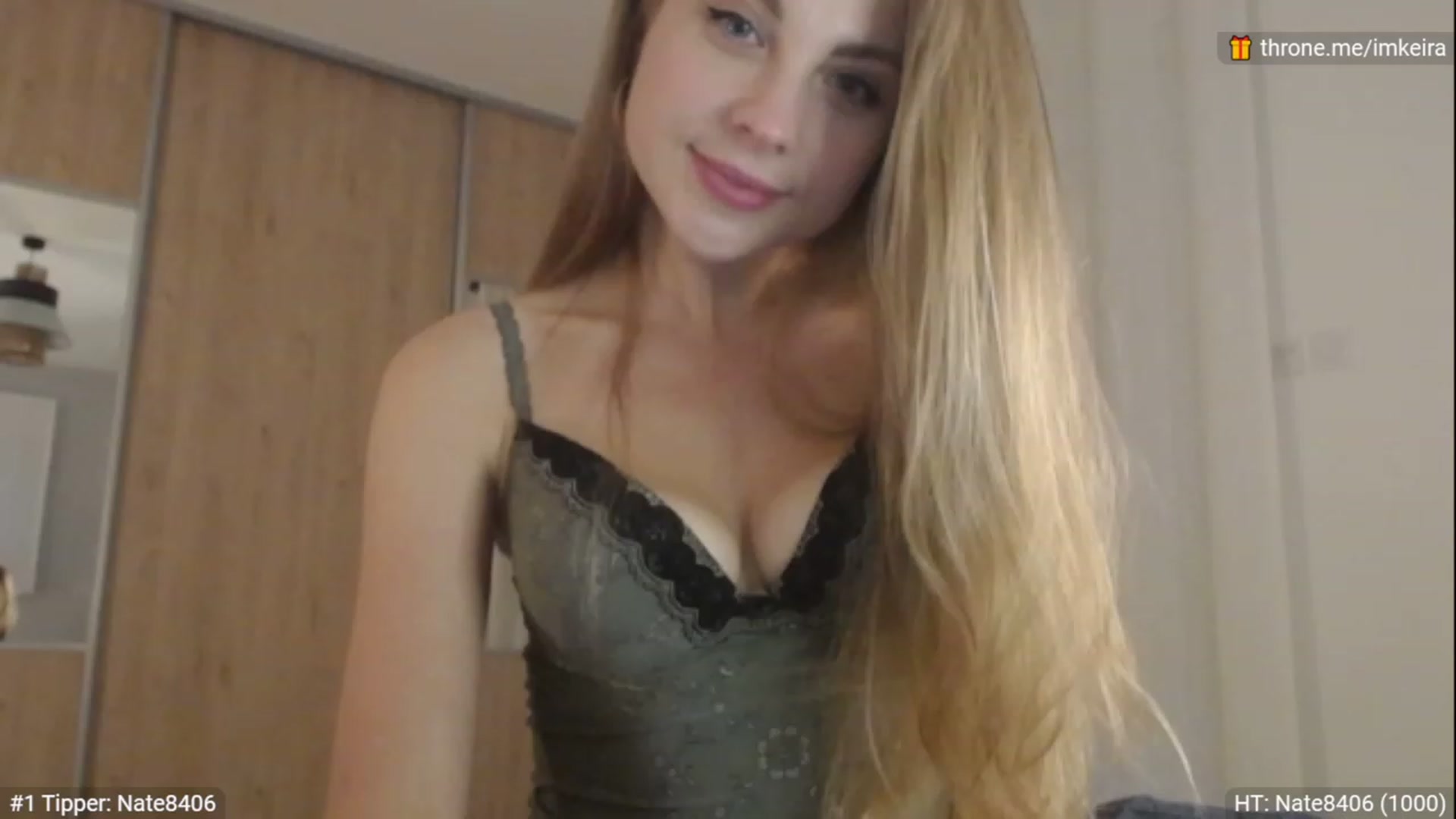 Gallery image thumbnail from ImKeira's myfreecams stream on, 01/17/2023, 17:09 image 13 of 20