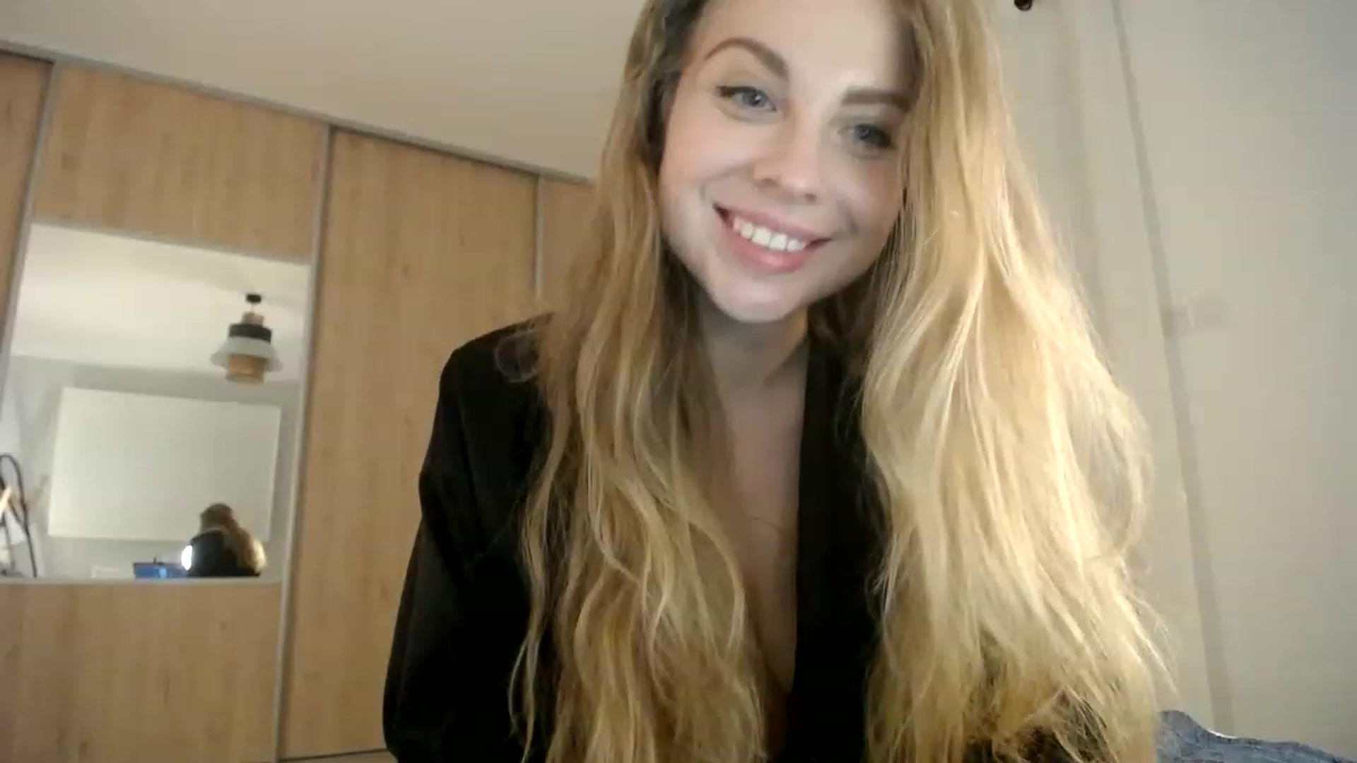 Gallery image thumbnail from ImKeira's myfreecams stream on, 01/18/2023, 18:41 image 20 of 20