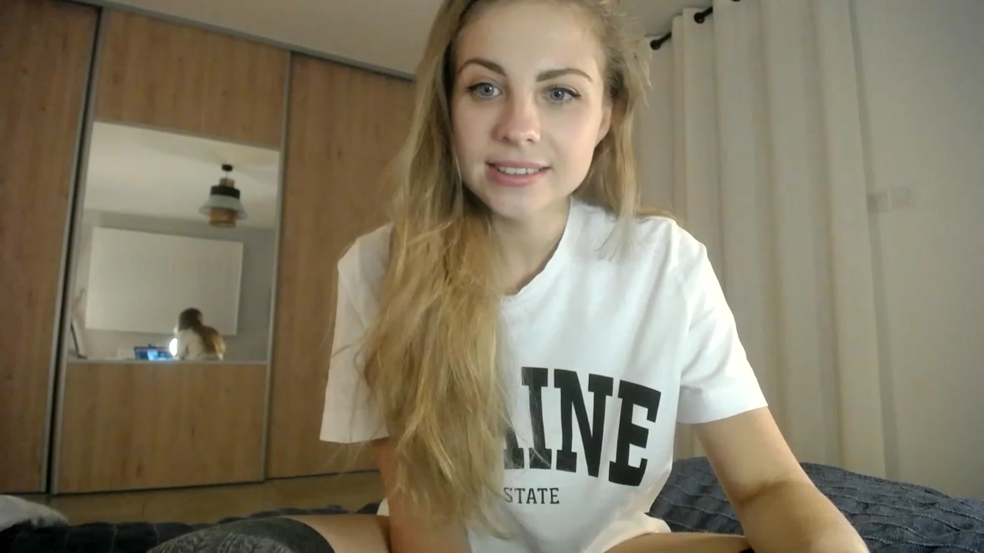 Gallery image thumbnail from ImKeira's myfreecams stream on, 01/19/2023, 17:54 image 3 of 20