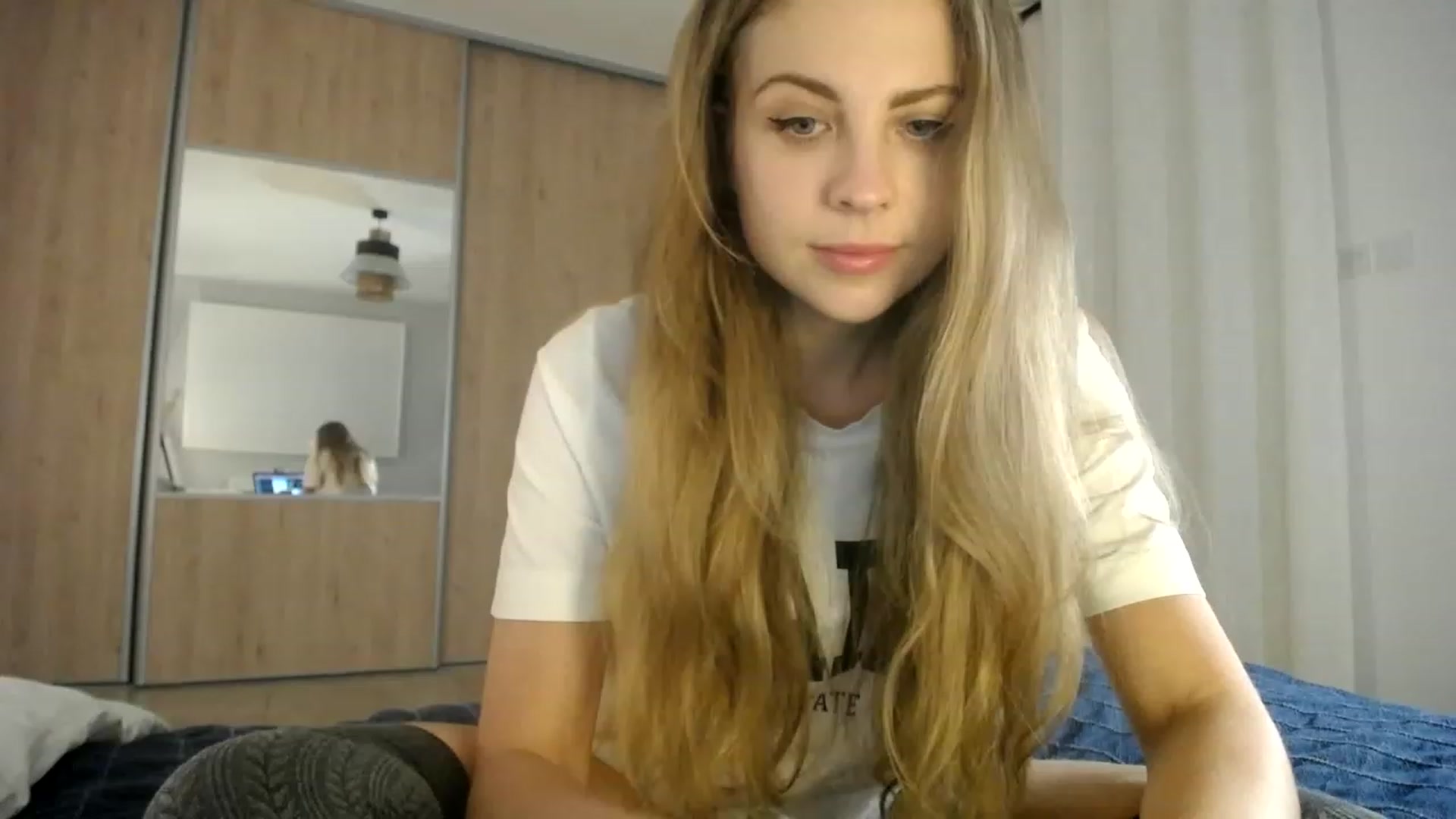 Gallery image thumbnail from ImKeira's myfreecams stream on, 01/19/2023, 17:54 image 17 of 20