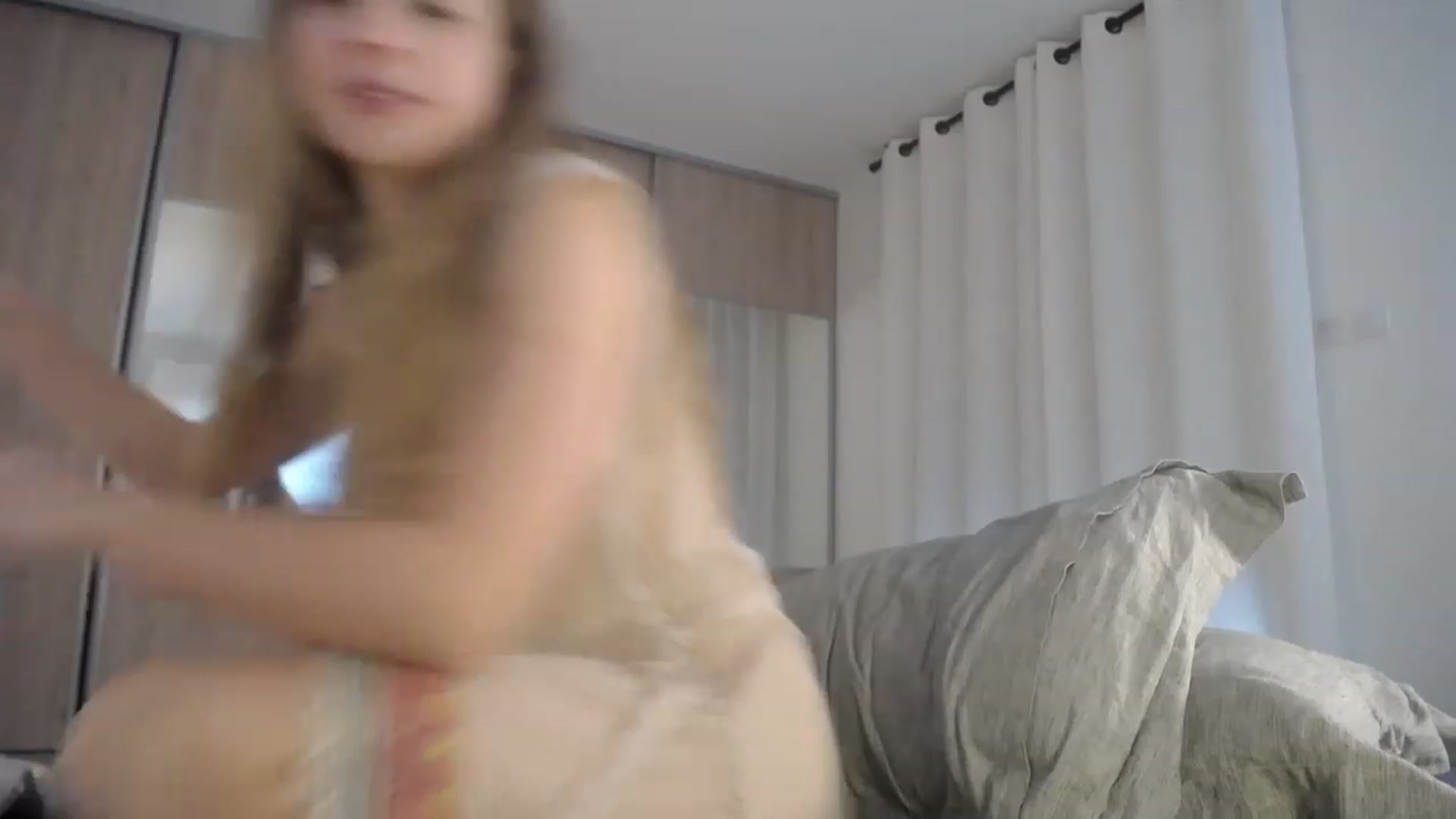 Gallery image thumbnail from ImKeira's myfreecams stream on, 01/21/2023, 17:18 image 6 of 20