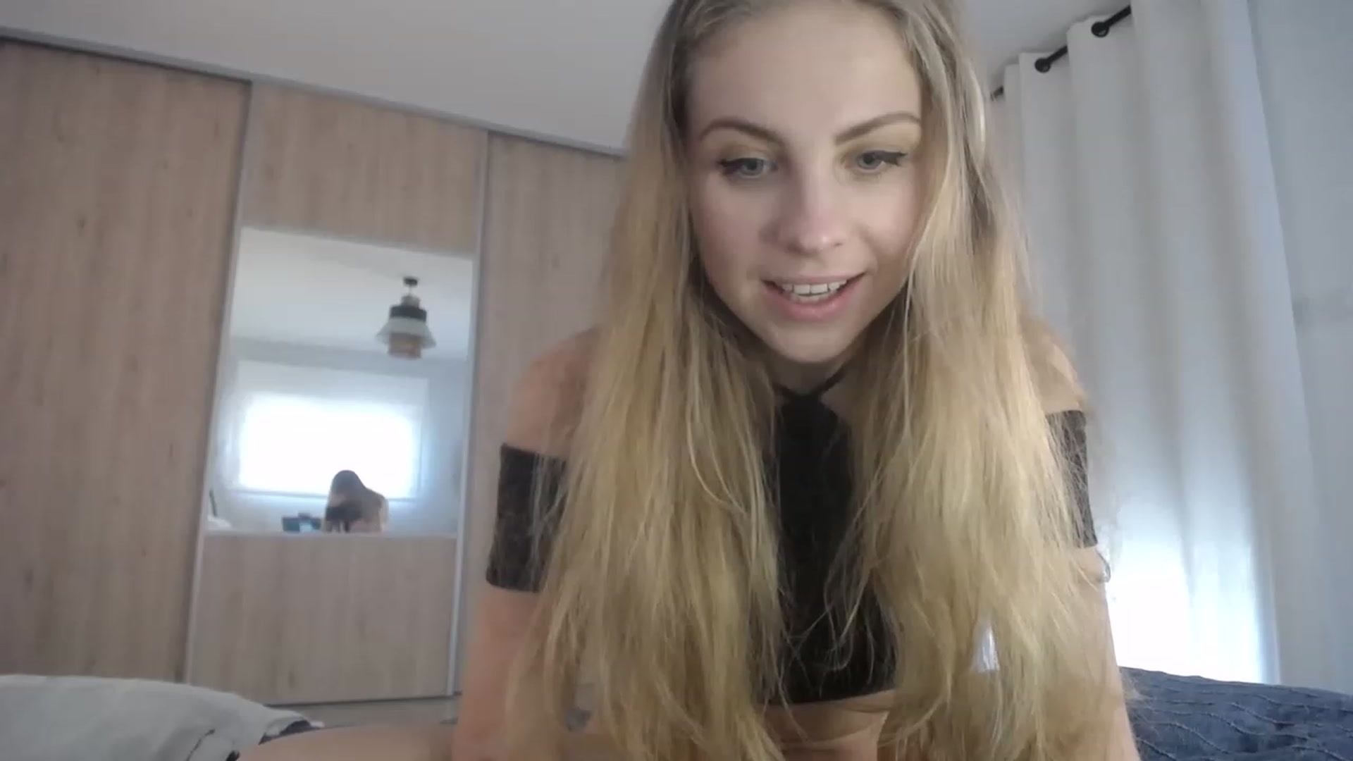 Gallery image thumbnail from ImKeira's myfreecams stream on, 01/25/2023, 17:27 image 3 of 20
