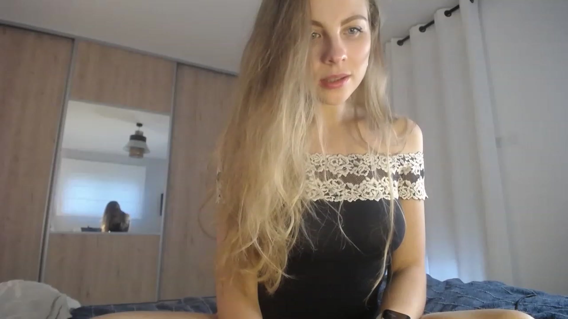 Gallery image thumbnail from ImKeira's myfreecams stream on, 01/26/2023, 17:12 image 12 of 20