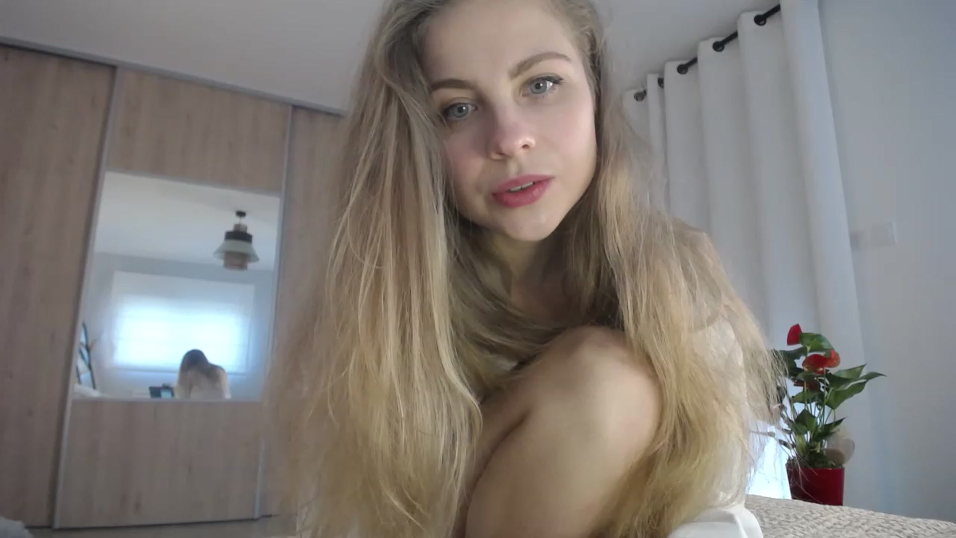 Gallery image thumbnail from ImKeira's myfreecams stream on, 02/02/2023, 16:44 image 15 of 20