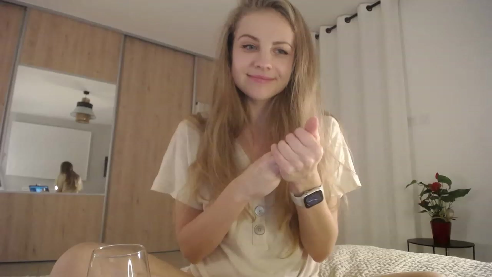 Gallery image thumbnail from ImKeira's myfreecams stream on, 02/03/2023, 18:26 image 13 of 20