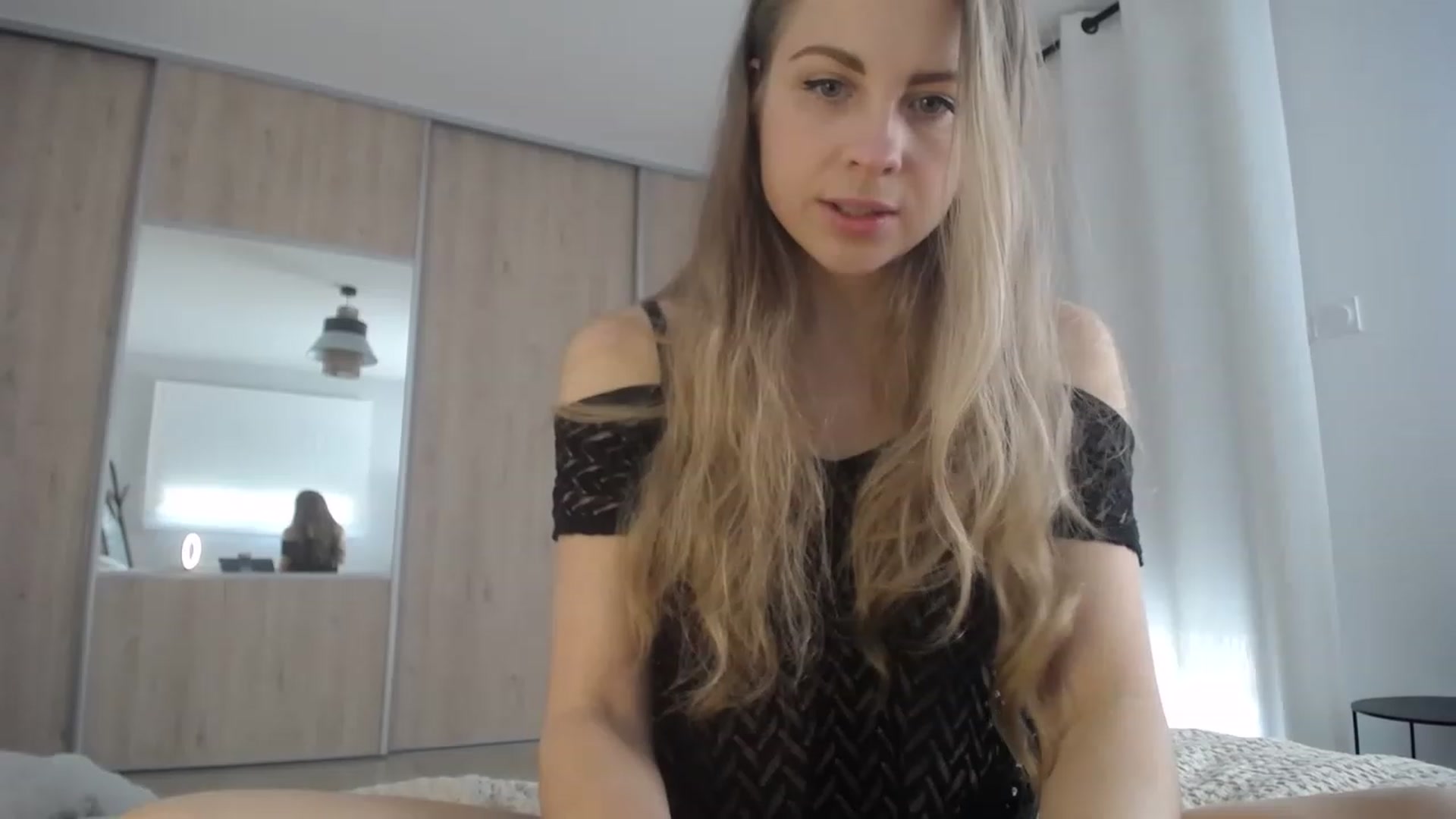 Gallery image thumbnail from ImKeira's myfreecams stream on, 02/19/2023, 16:32 image 8 of 20