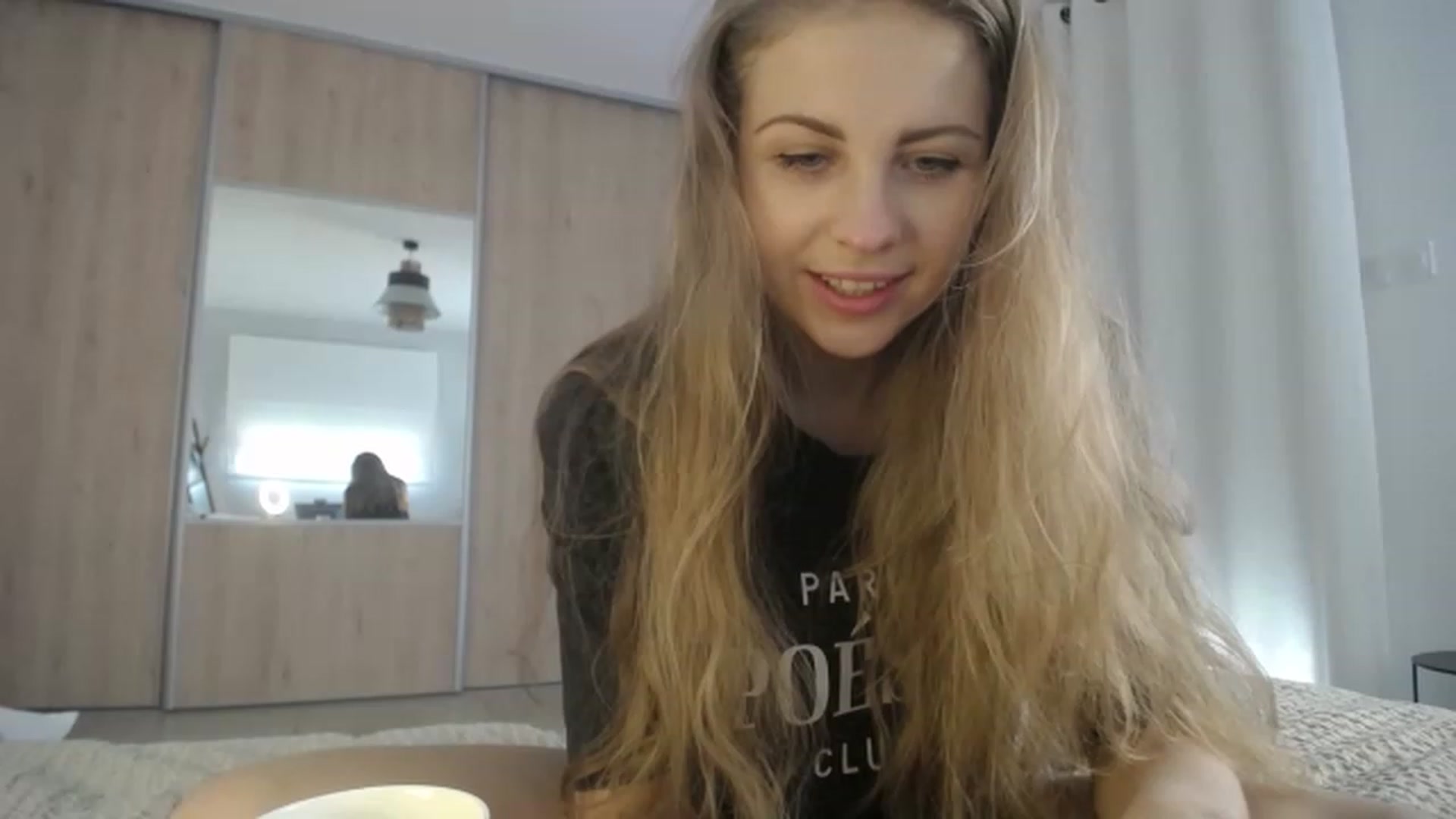Gallery image thumbnail from ImKeira's myfreecams stream on, 02/22/2023, 14:59 image 18 of 20