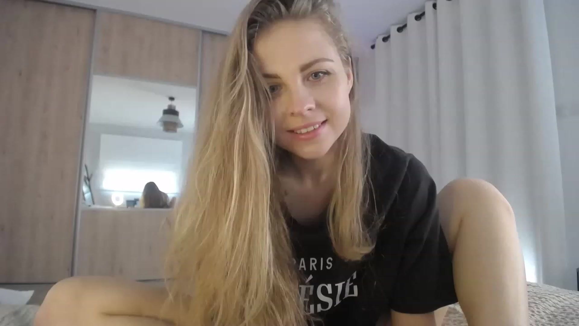 Gallery image thumbnail from ImKeira's myfreecams stream on, 02/22/2023, 14:59 image 11 of 20