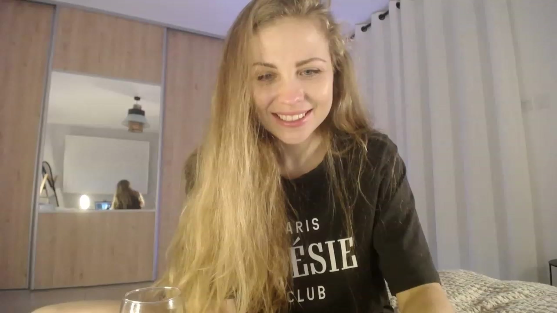 Gallery image thumbnail from ImKeira's myfreecams stream on, 02/22/2023, 17:47 image 18 of 20