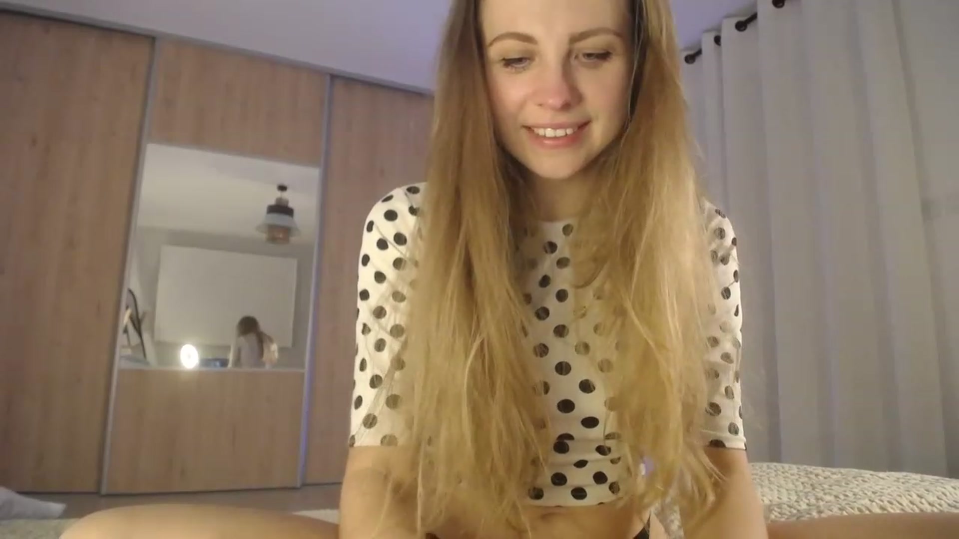 Gallery image thumbnail from ImKeira's myfreecams stream on, 02/23/2023, 19:05 image 14 of 20