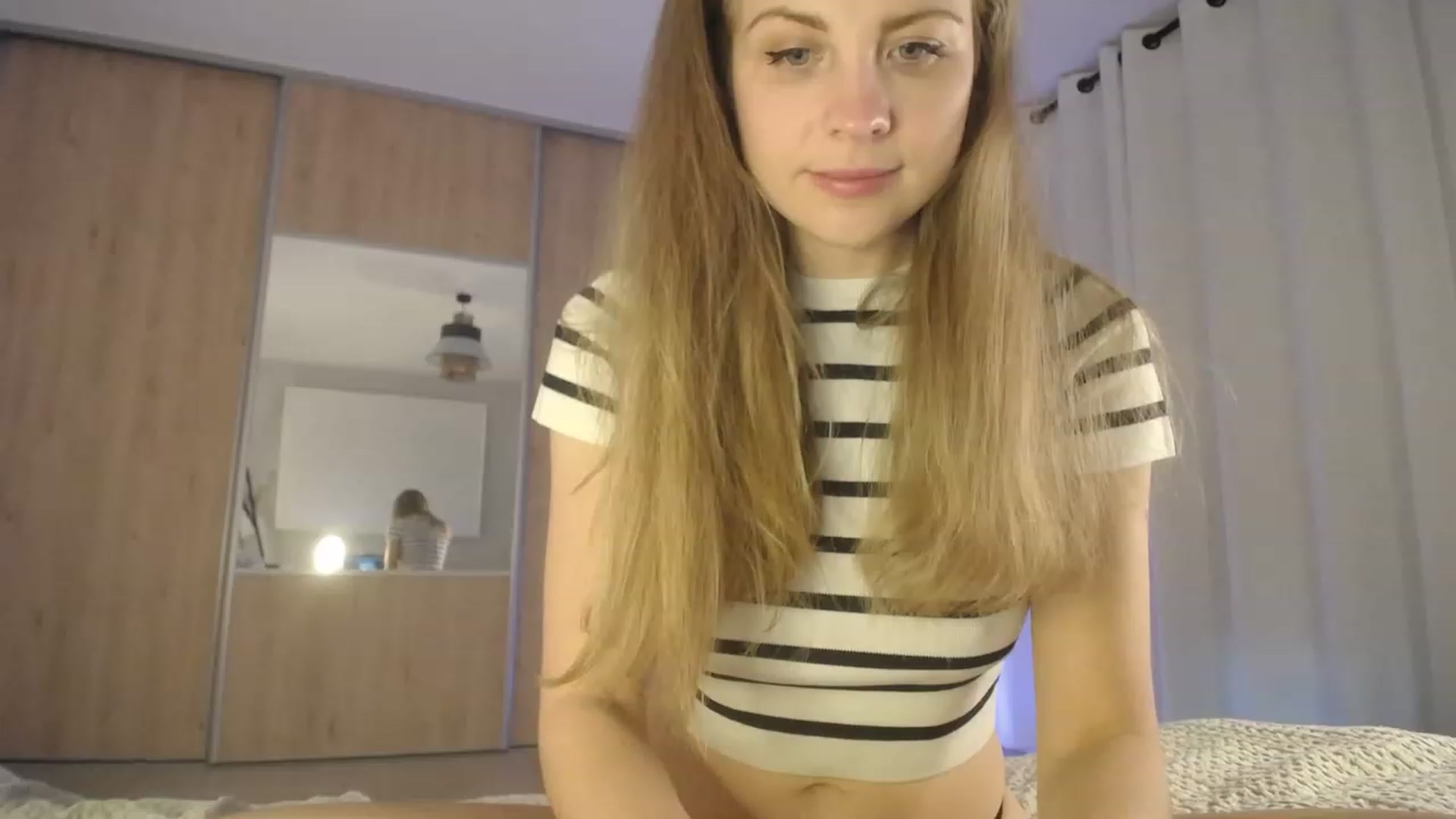 Gallery image thumbnail from ImKeira's myfreecams stream on, 03/03/2023, 17:46 image 12 of 20