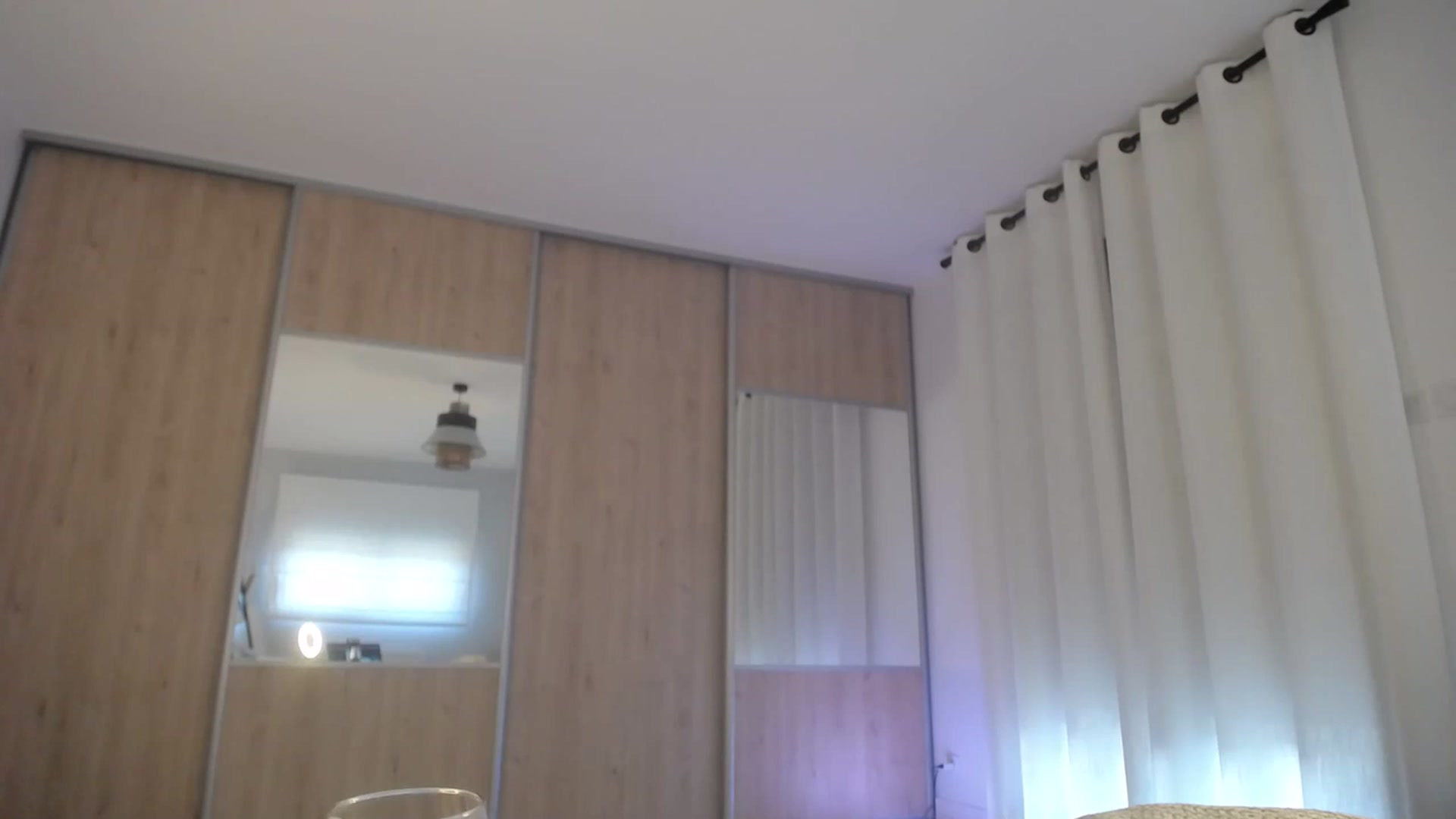 Gallery image thumbnail from ImKeira's myfreecams stream on, 03/05/2023, 17:21 image 2 of 20