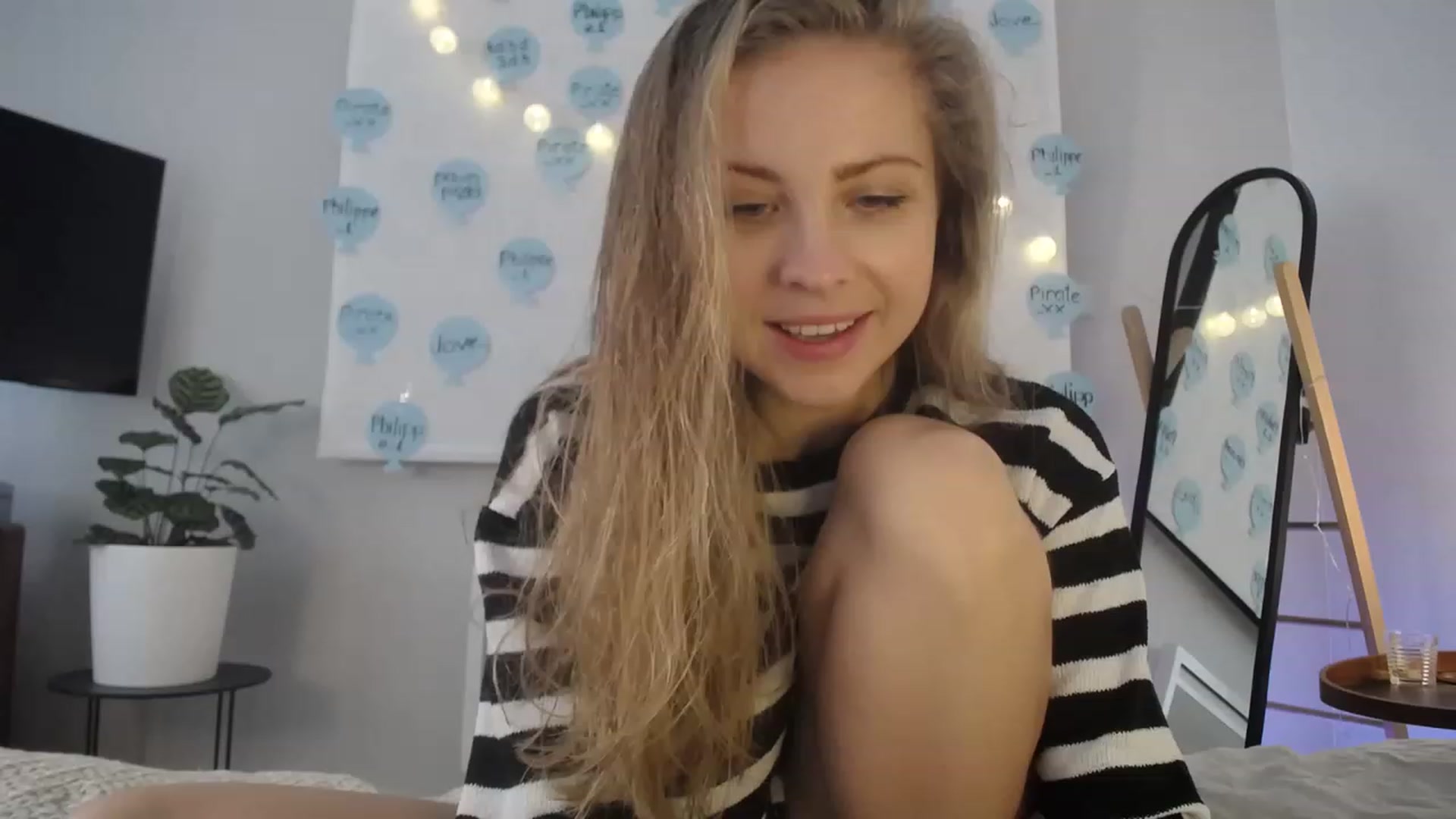 Gallery image thumbnail from ImKeira's myfreecams stream on, 03/13/2023, 17:43 image 1 of 20