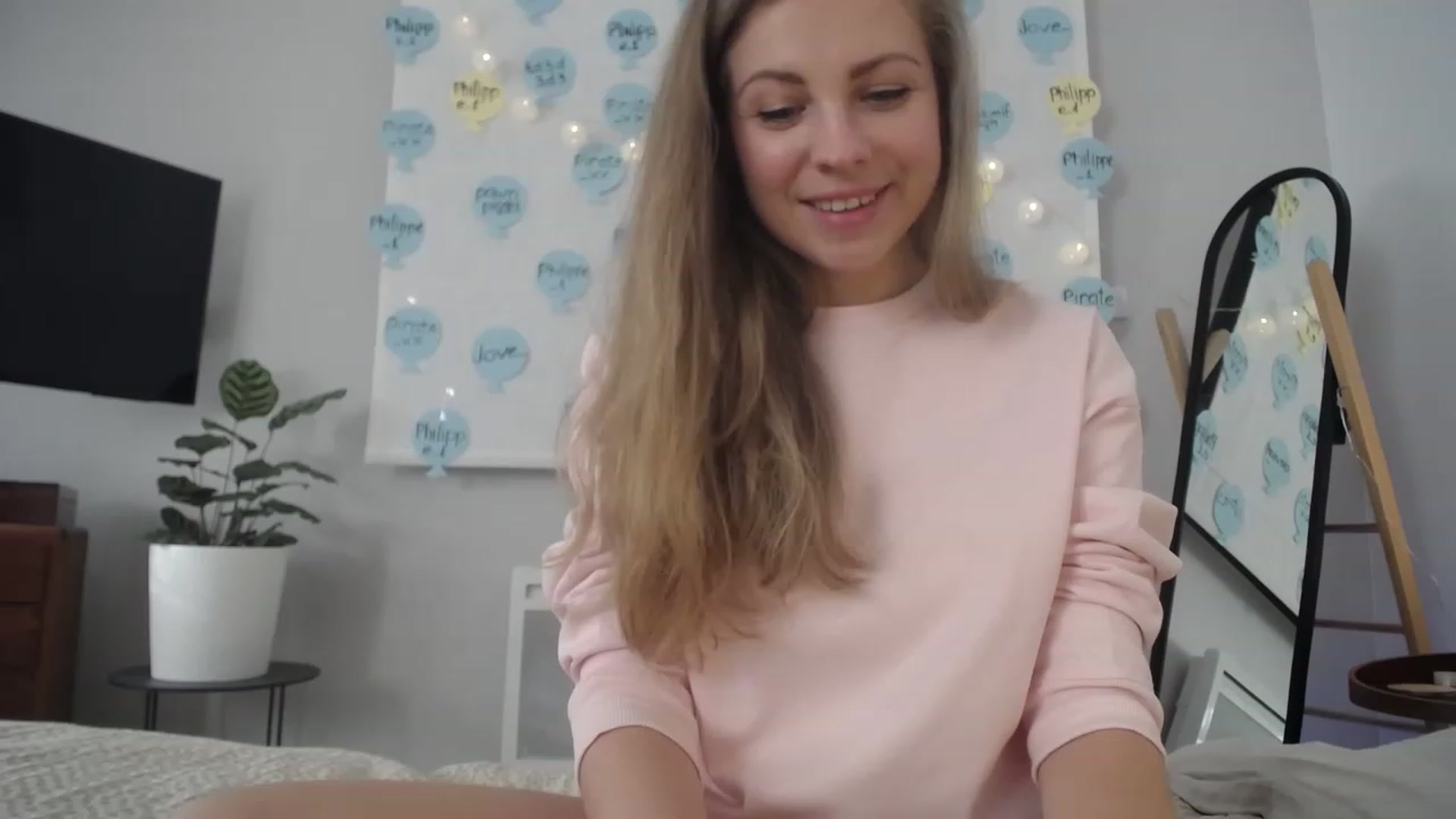 Gallery image thumbnail from ImKeira's myfreecams stream on, 03/14/2023, 16:09 image 5 of 20