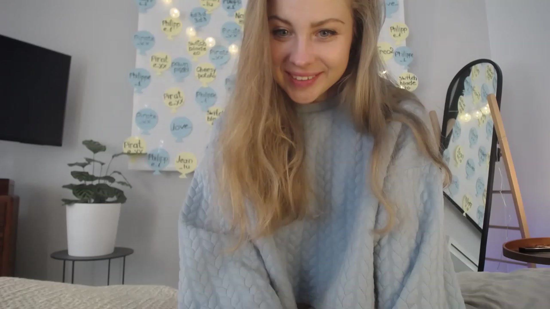 Gallery image thumbnail from ImKeira's myfreecams stream on, 03/18/2023, 14:56 image 12 of 20