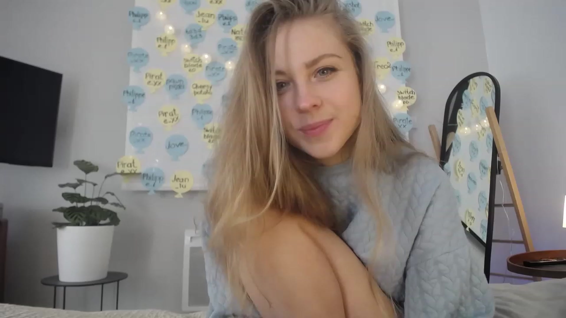 Gallery image thumbnail from ImKeira's myfreecams stream on, 03/18/2023, 14:56 image 3 of 20
