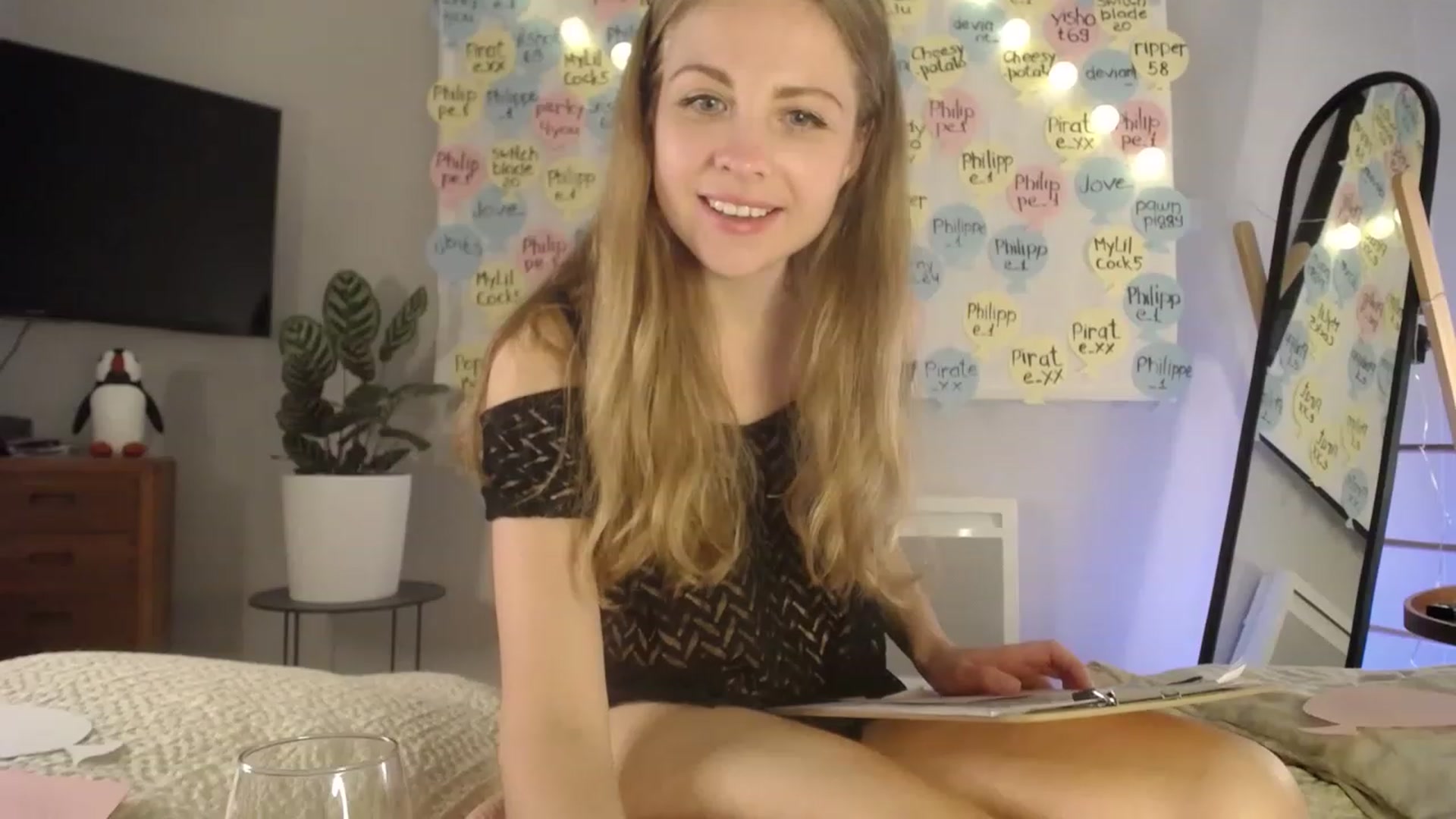 Gallery image thumbnail from ImKeira's myfreecams stream on, 03/23/2023, 19:41 image 3 of 20