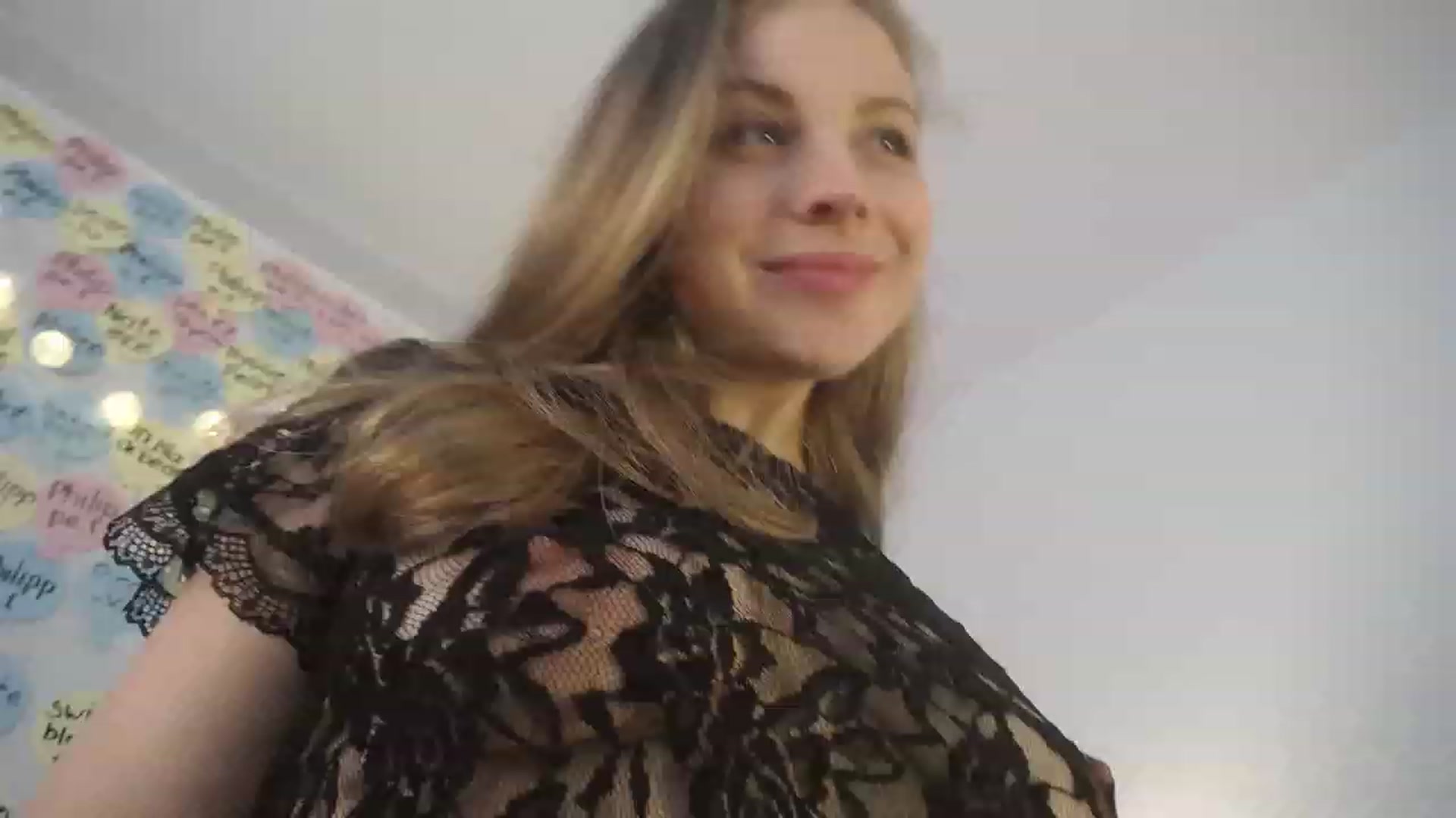 Gallery image thumbnail from ImKeira's myfreecams stream on, 03/24/2023, 17:28 image 7 of 20