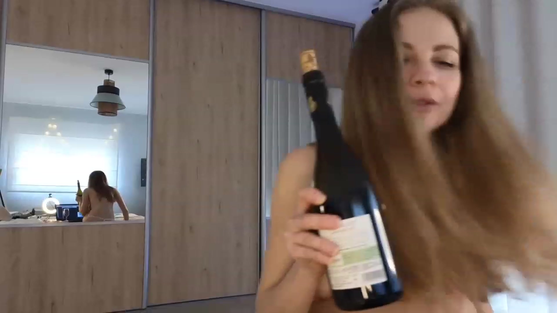 Gallery image thumbnail from ImKeira's myfreecams stream on, 04/14/2023, 18:13 image 9 of 20