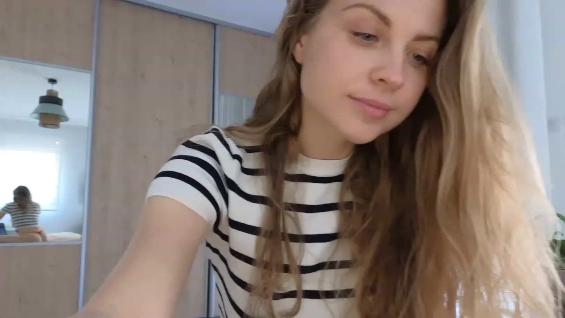 Gallery image thumbnail from ImKeira's myfreecams stream on, 04/28/2023, 16:28 image 1 of 20