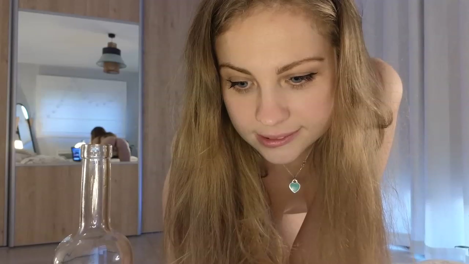 Gallery image thumbnail from ImKeira's myfreecams stream on, 05/23/2023, 19:16 image 15 of 20