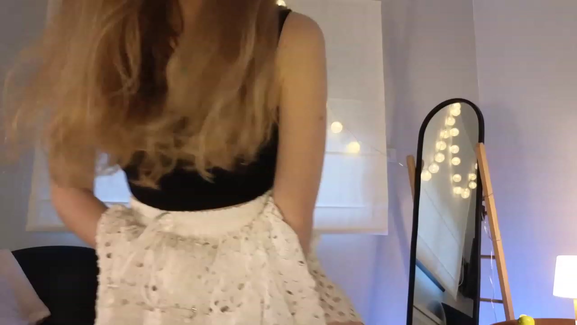 Gallery image thumbnail from ImKeira's myfreecams stream on, 05/29/2023, 14:23 image 16 of 20