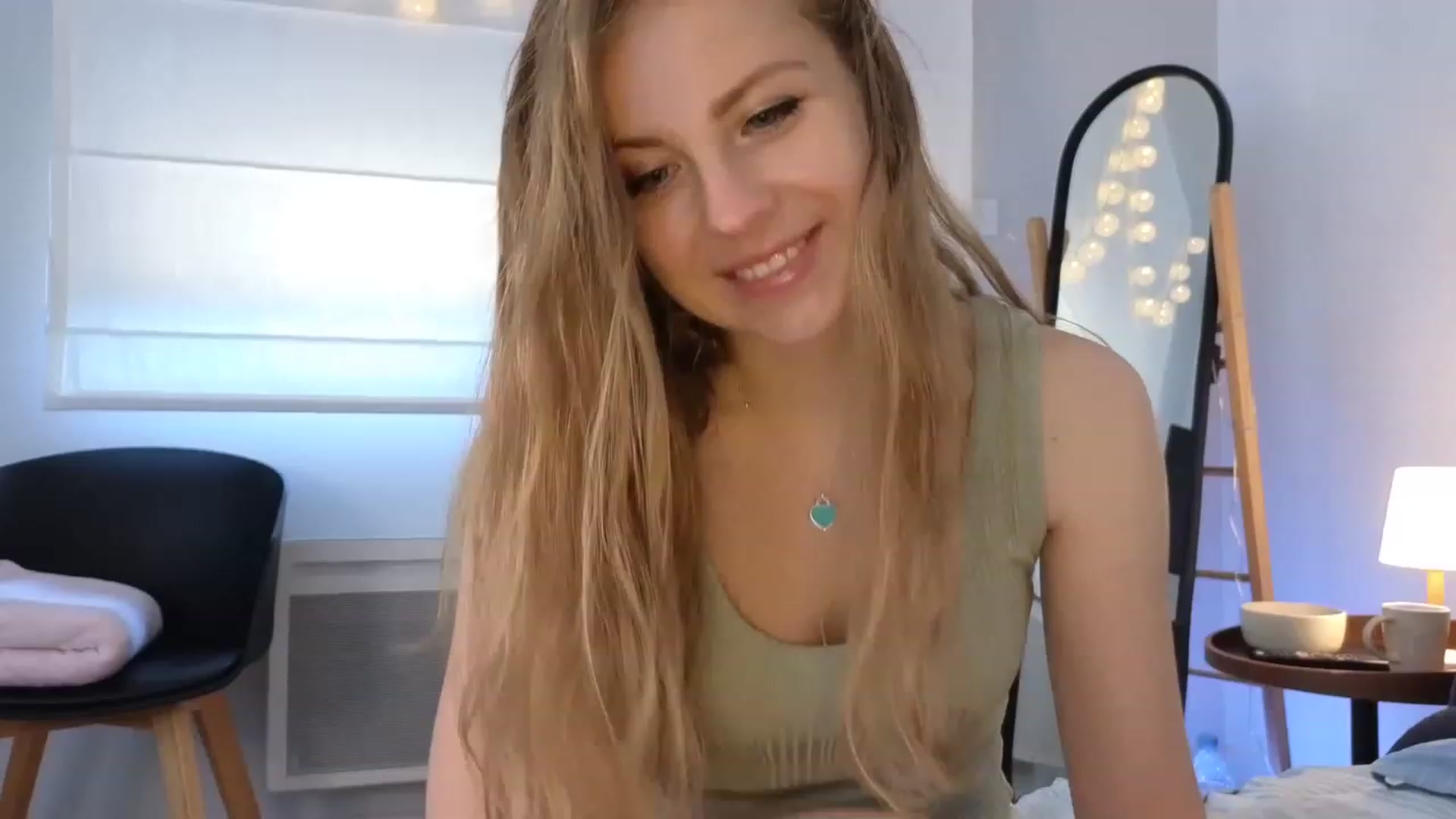 Gallery image thumbnail from ImKeira's myfreecams stream on, 06/02/2023, 07:11 image 2 of 20