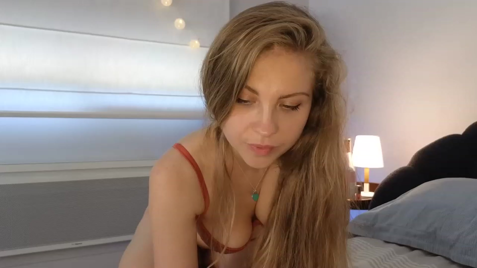 Gallery image thumbnail from ImKeira's myfreecams stream on, 06/08/2023, 17:49 image 12 of 20