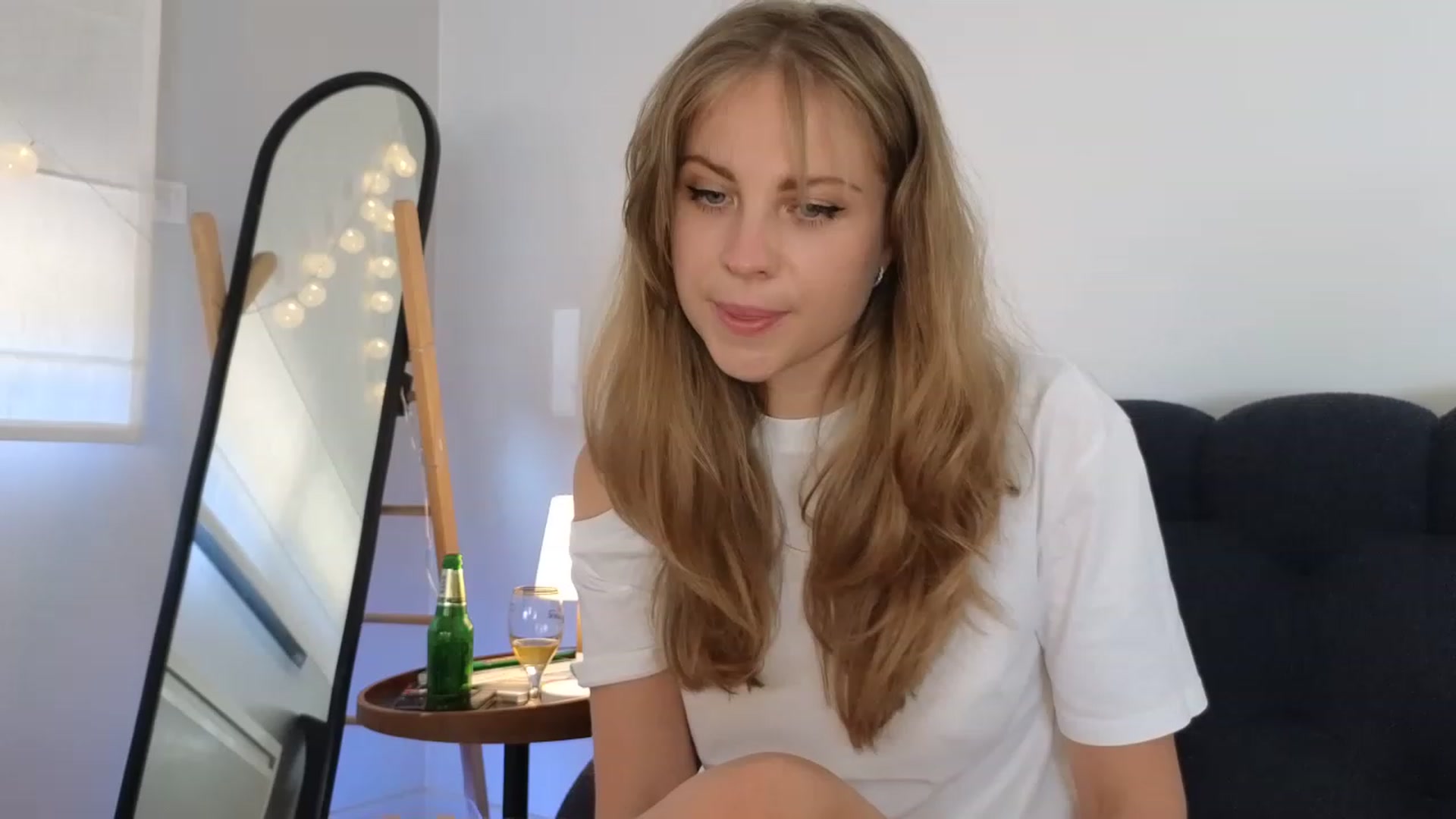 Gallery image thumbnail from ImKeira's myfreecams stream on, 07/04/2023, 16:51 image 1 of 20