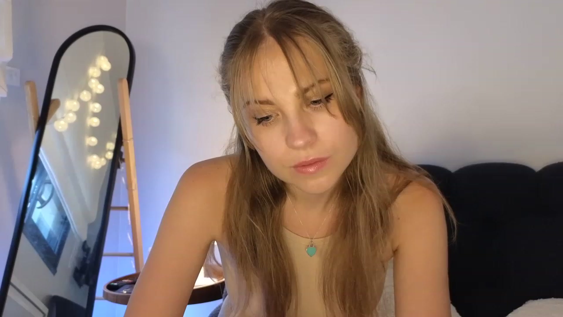 Gallery image thumbnail from ImKeira's myfreecams stream on, 07/06/2023, 18:01 image 7 of 20