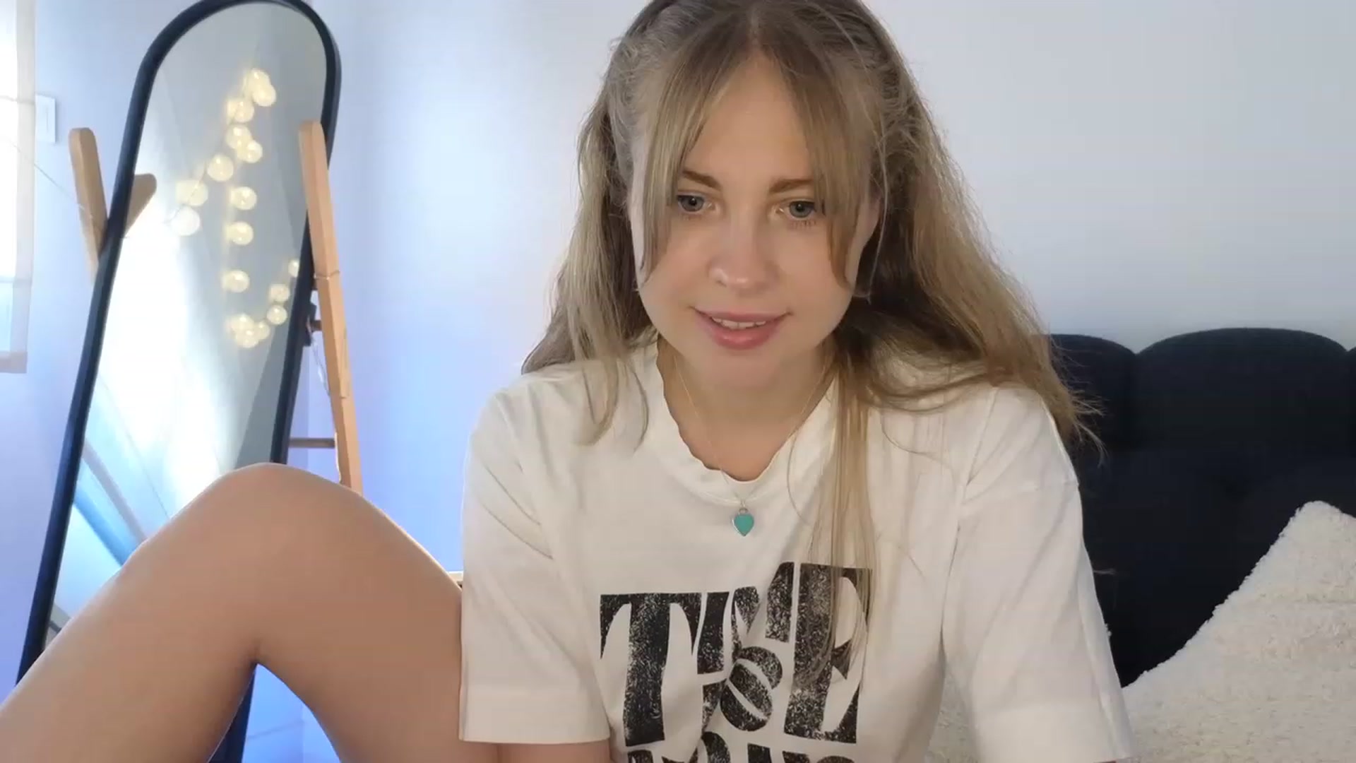 Gallery image thumbnail from ImKeira's myfreecams stream on, 07/07/2023, 10:42 image 20 of 20
