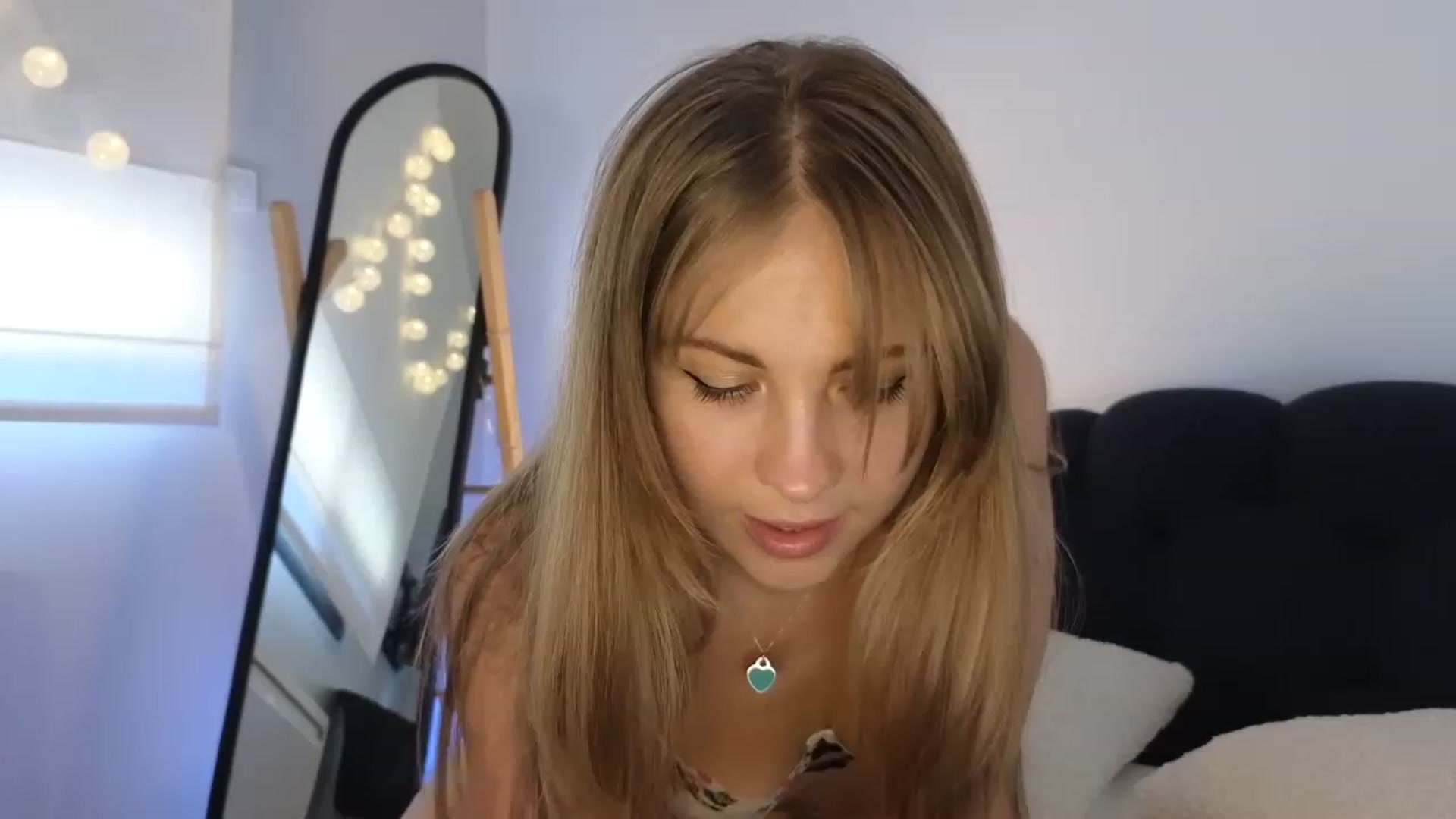 Gallery image thumbnail from ImKeira's myfreecams stream on, 07/08/2023, 09:24 image 12 of 20